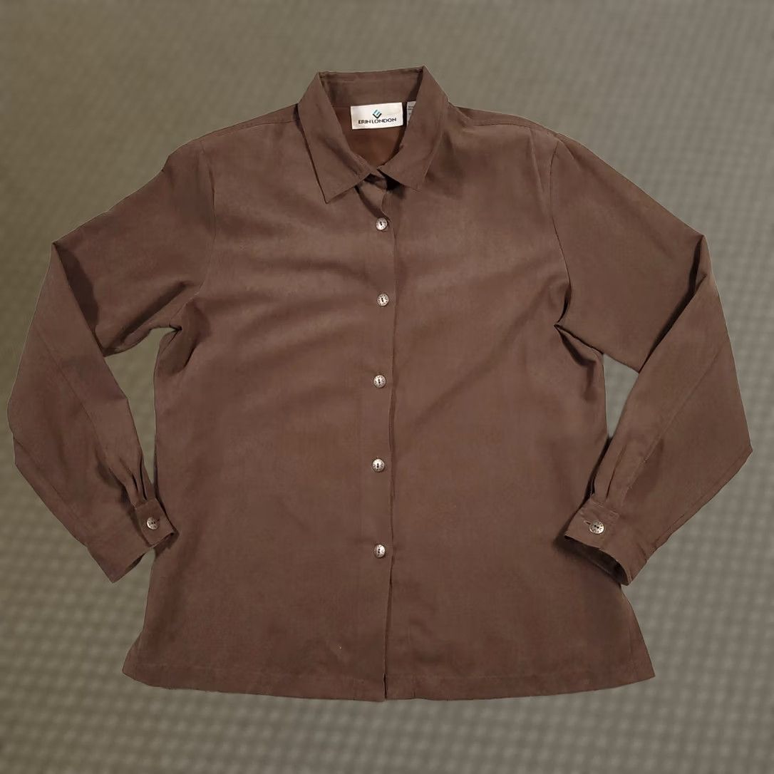Vintage VINTAGE Erin London Button Front Shirt Women's Medium Brown Suede L/S Shoulder Pads 80s 90s, Regular, Polyester, Brown, Shirt, Womens, 2XL Size XXL / US 16-18 / IT 52-54 - 1 Thumbnail