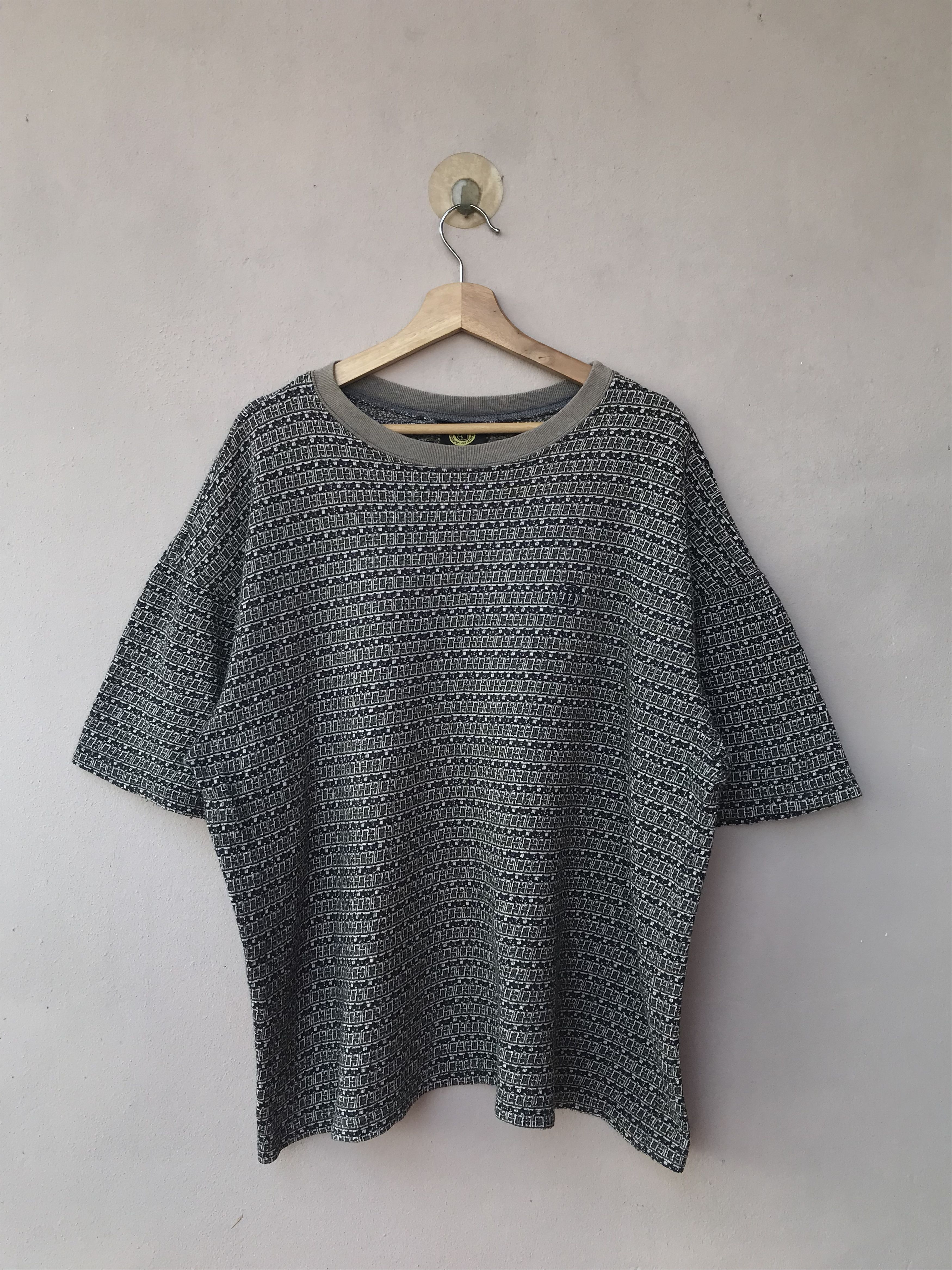 Body Glove Vintage 90s Body Glove Tee surfboarding Size US XL / EU 56 / 4 - 1 Thumbnail