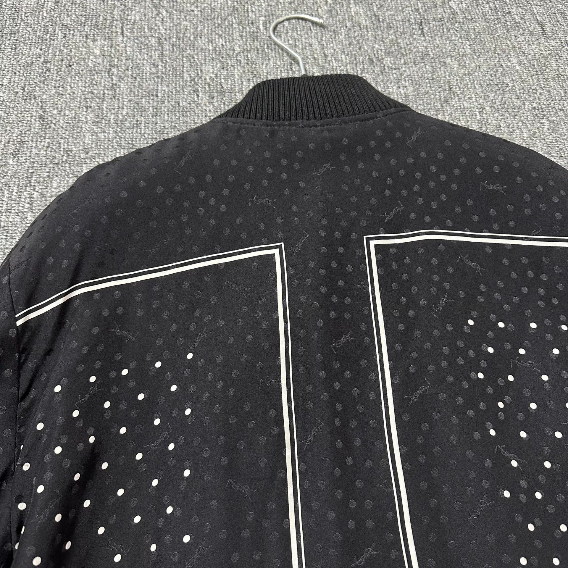 Saint Laurent Paris Saint Laurent SLP 100% Silk Polka Dot Jacket 48 Size US M / EU 48-50 / 2 - 4 Thumbnail
