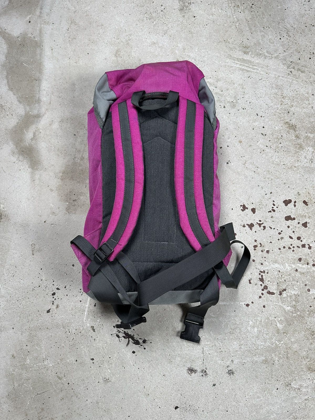 Berghaus Vintage Y2K Berghaus Dart 20L Rucksack Backpack Outdoor Size ONE SIZE - 2 Thumbnail