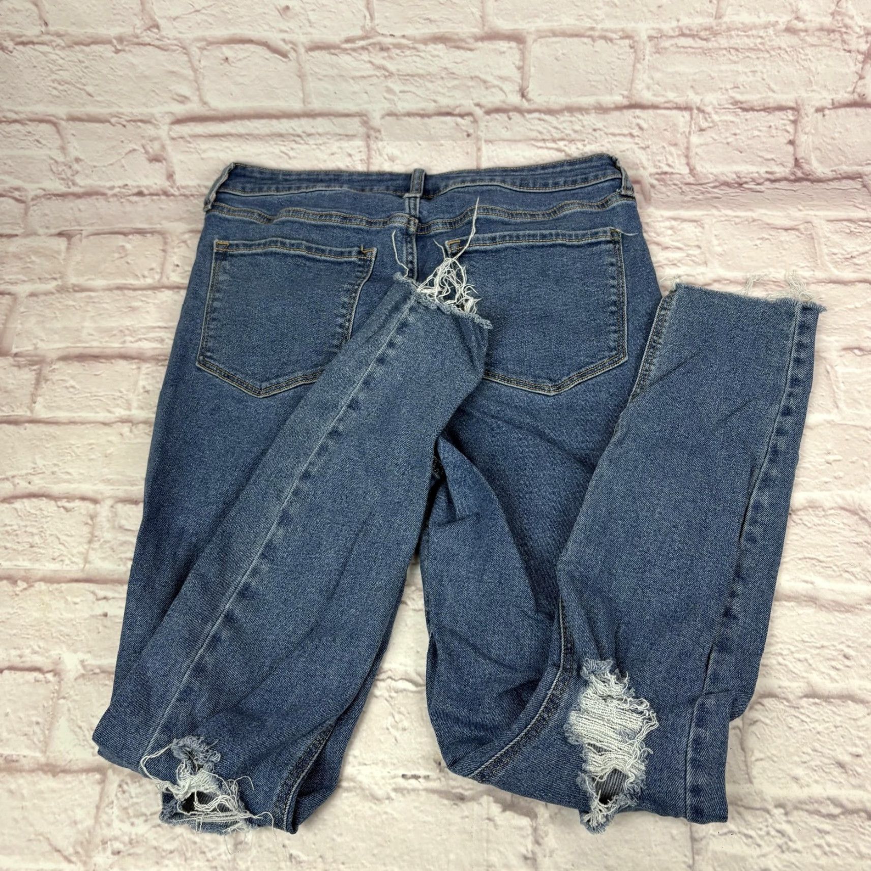 Old Navy Old Navy Rockstar Jeans Womens 12 Tall High Rise Super Skinny 30x30 Distressed Size 34" / US 12 / IT 48 - 3 Thumbnail