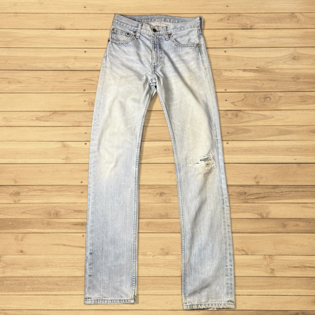 Beauty Beast 90s Levis 505 Distressed Aging Denim y2k Style Size US 28 / EU 44 - 2 Thumbnail