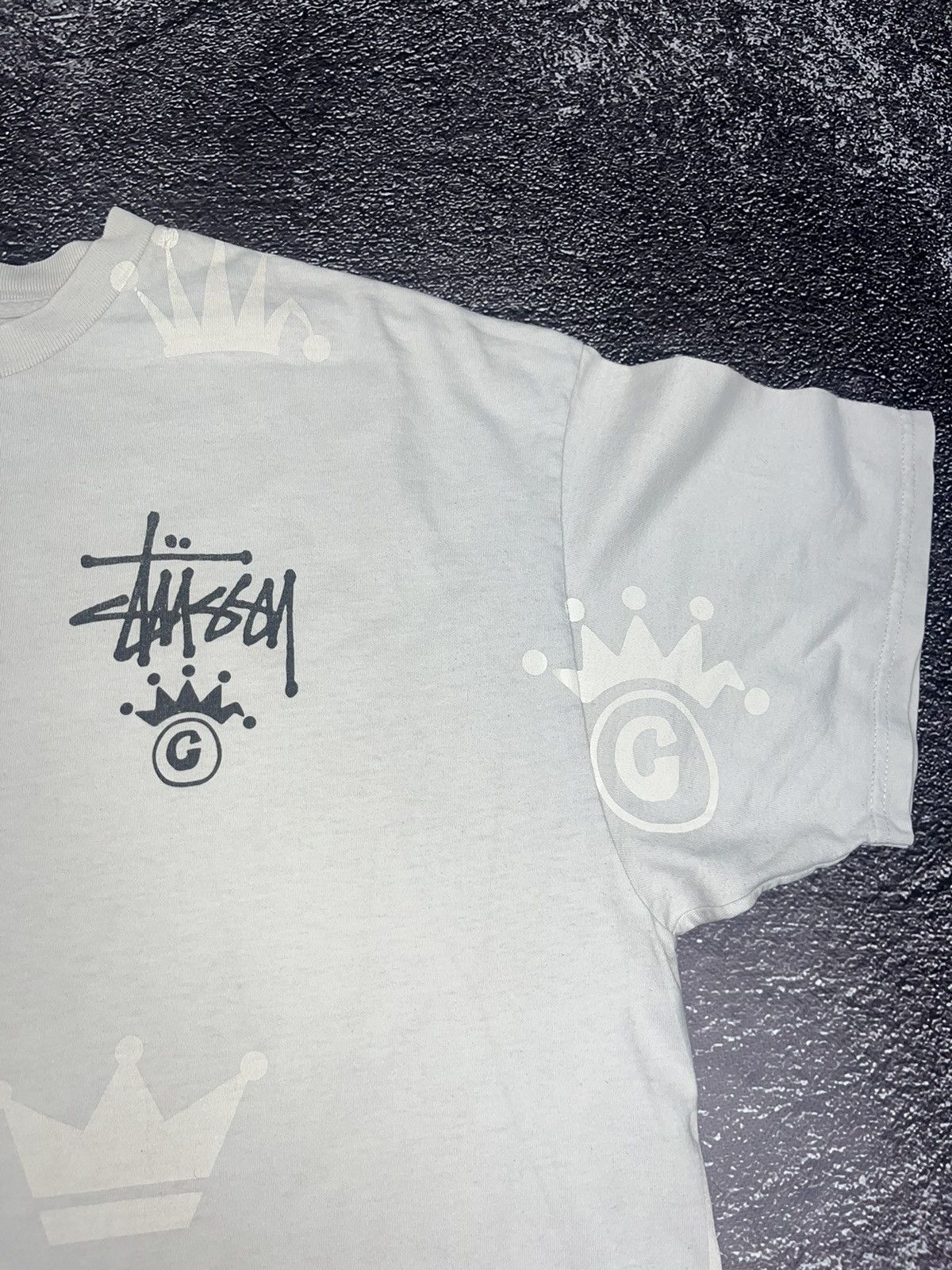 Stussy ‼️RARE‼️VINTAGE STUSSY CROWN MULTILOGO MONOGRAM T-SHIRT TEE🔥 Size US XL / EU 56 / 4 - 3 Thumbnail