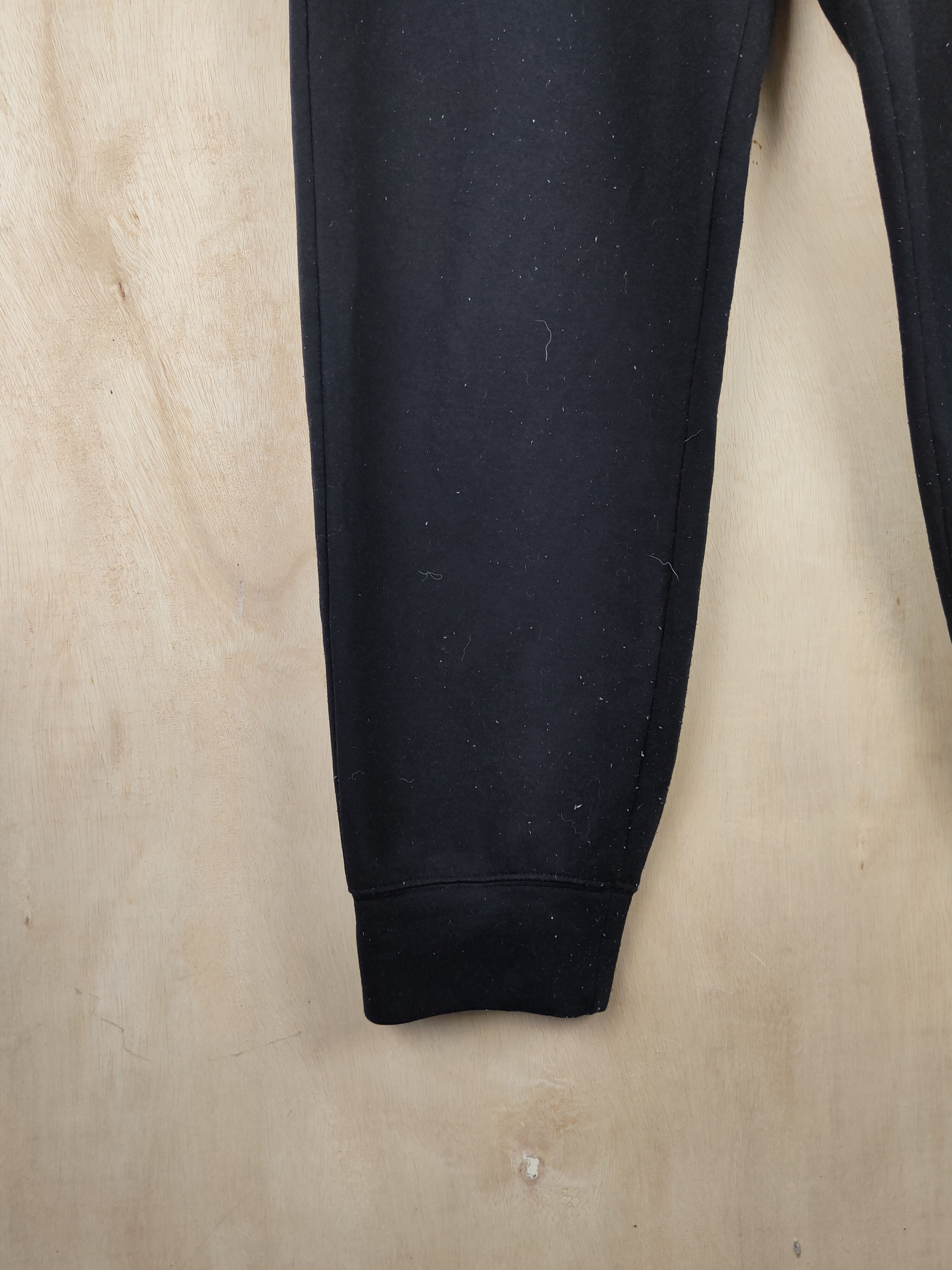 GU GU Black Multipocket Sweatpants #S2491 Size US 32 / EU 48 - 5 Thumbnail