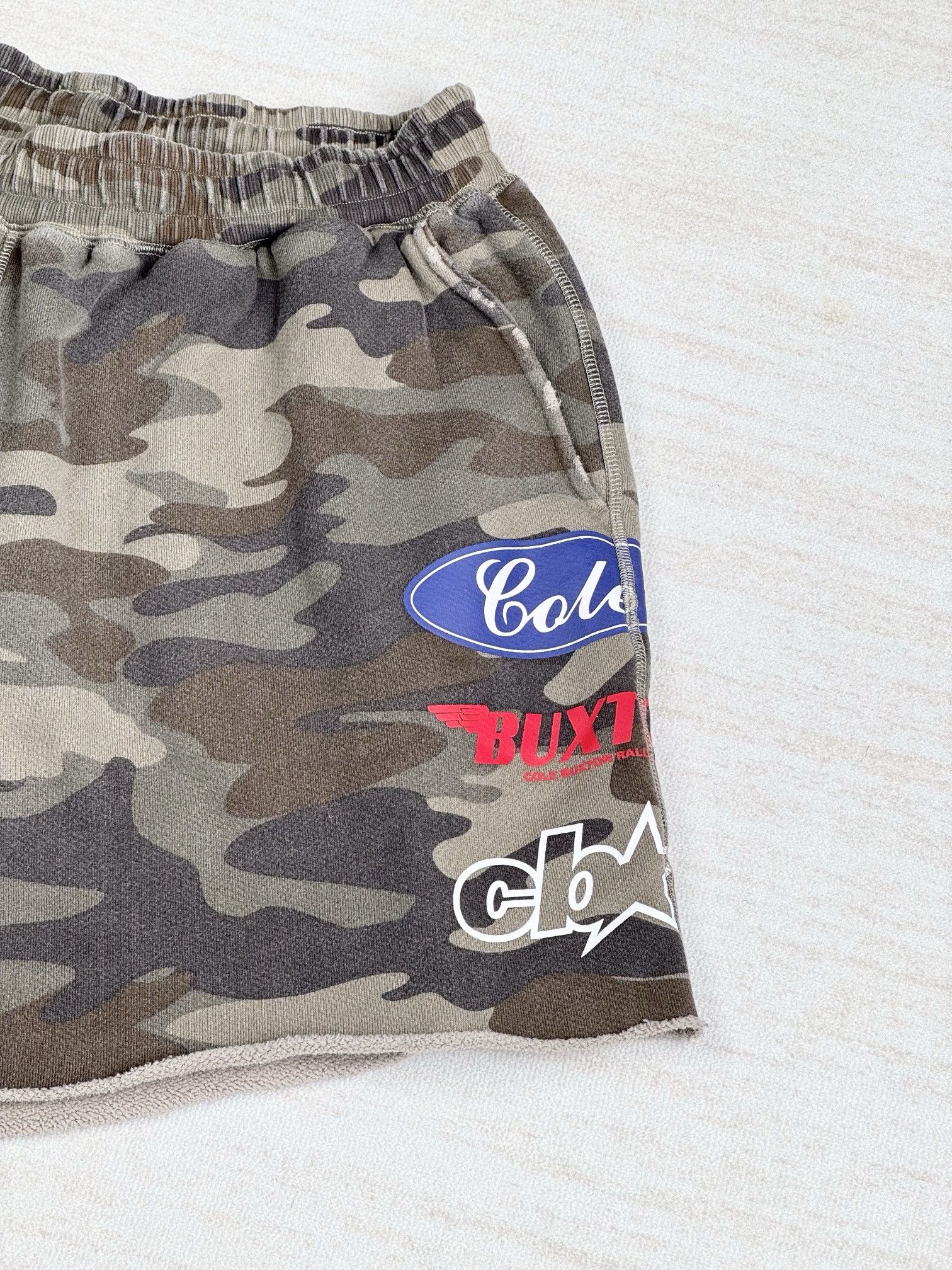 Cole Buxton camo sweat shorts M Size US 32 / EU 48 - 2 Thumbnail