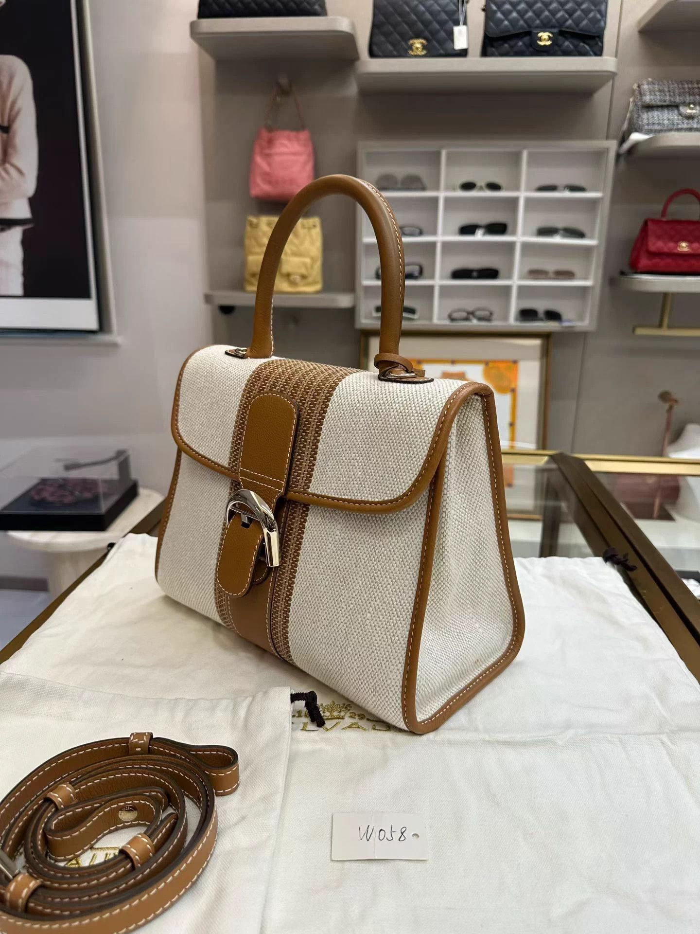 Delvaux Delvaux Brilliant Canvas Caramel Shoulder Crossbody Unused Size ONE SIZE - 5 Thumbnail