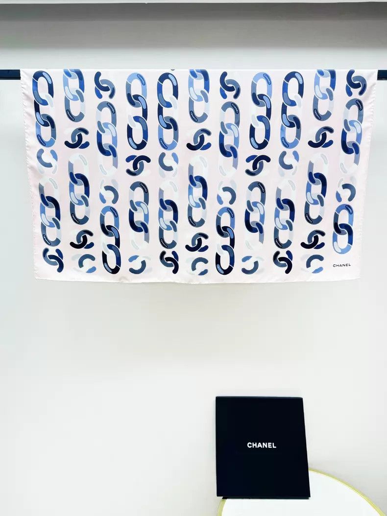 Chanel Chanel Silk scarf Size ONE SIZE - 1 Thumbnail
