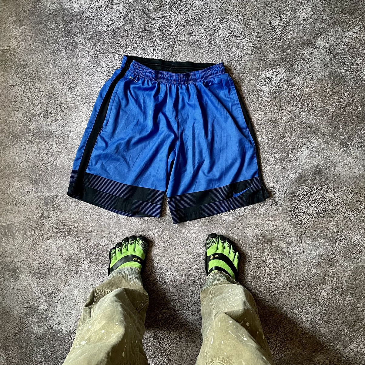 Vintage Vintage 90s Nike Baggy Shorts Y2K Streetwear Blue Washed 34 Size US 34 / EU 50 - 1 Thumbnail