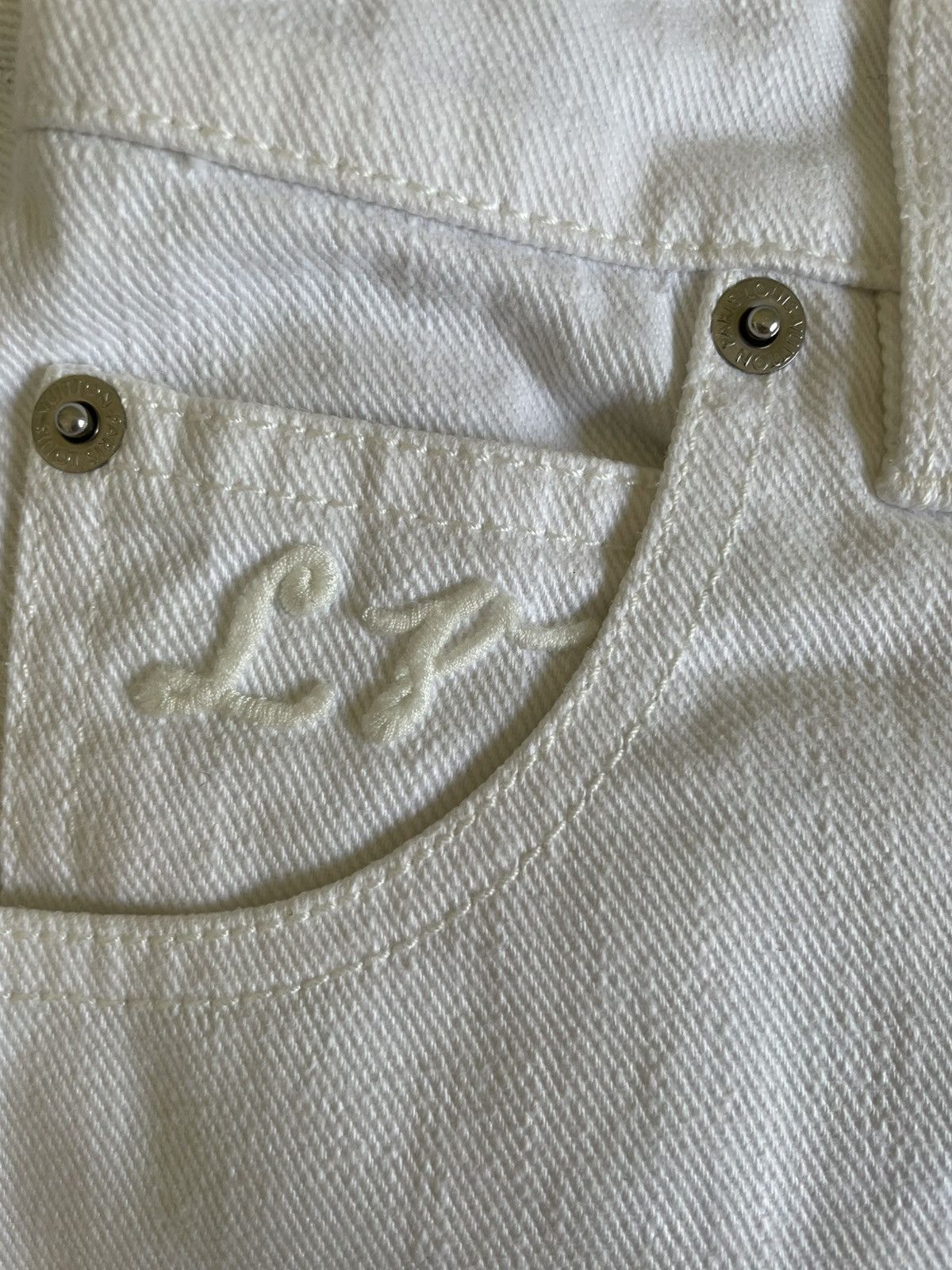 Louis Vuitton LOUIS VUITTON MONOGRAM SHORT PANTS Size 26" / US 2 / IT 38 - 7 Thumbnail