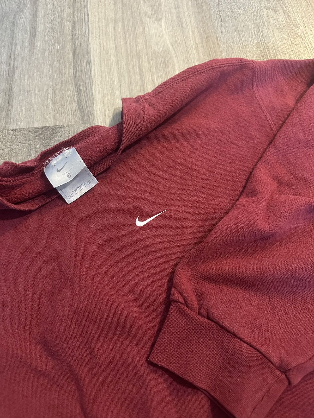 Nike Vintage Nike Red Crewneck Sweatshirt Size US XL / EU 56 / 4 - 1 Thumbnail