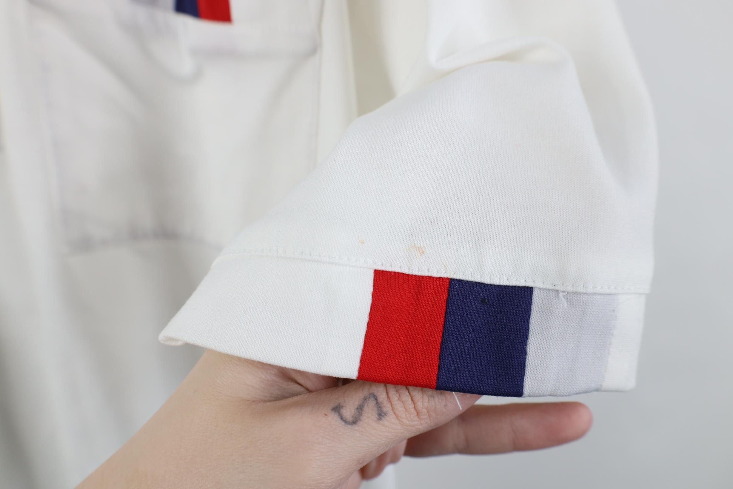 Vintage Vintage 90s Streetwear Knit Collared Golf Polo Shirt White Size US XL / EU 56 / 4 - 10 Thumbnail