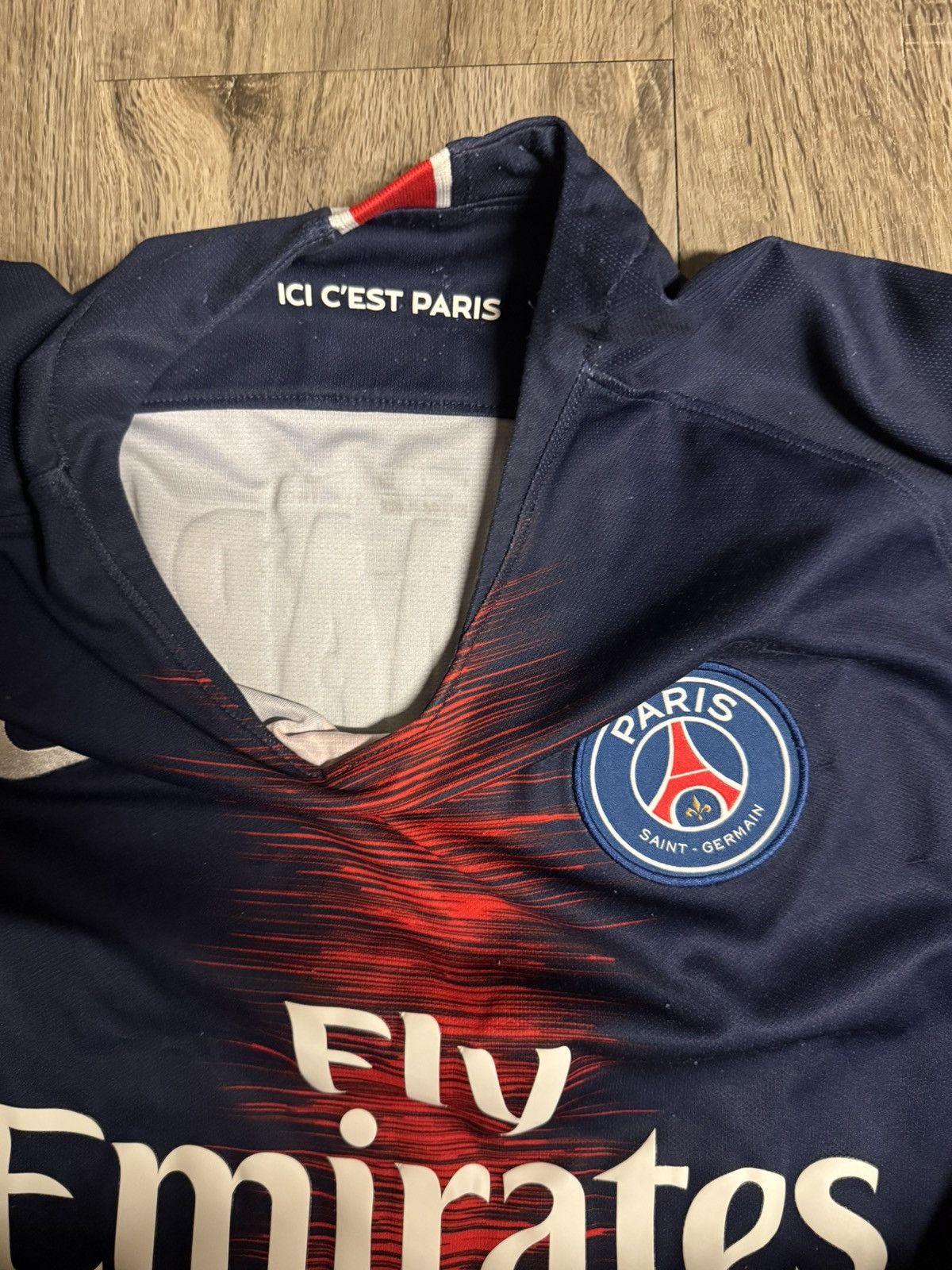 Nike PSG Neymar Jersey Size US L / EU 52-54 / 3 - 2 Thumbnail