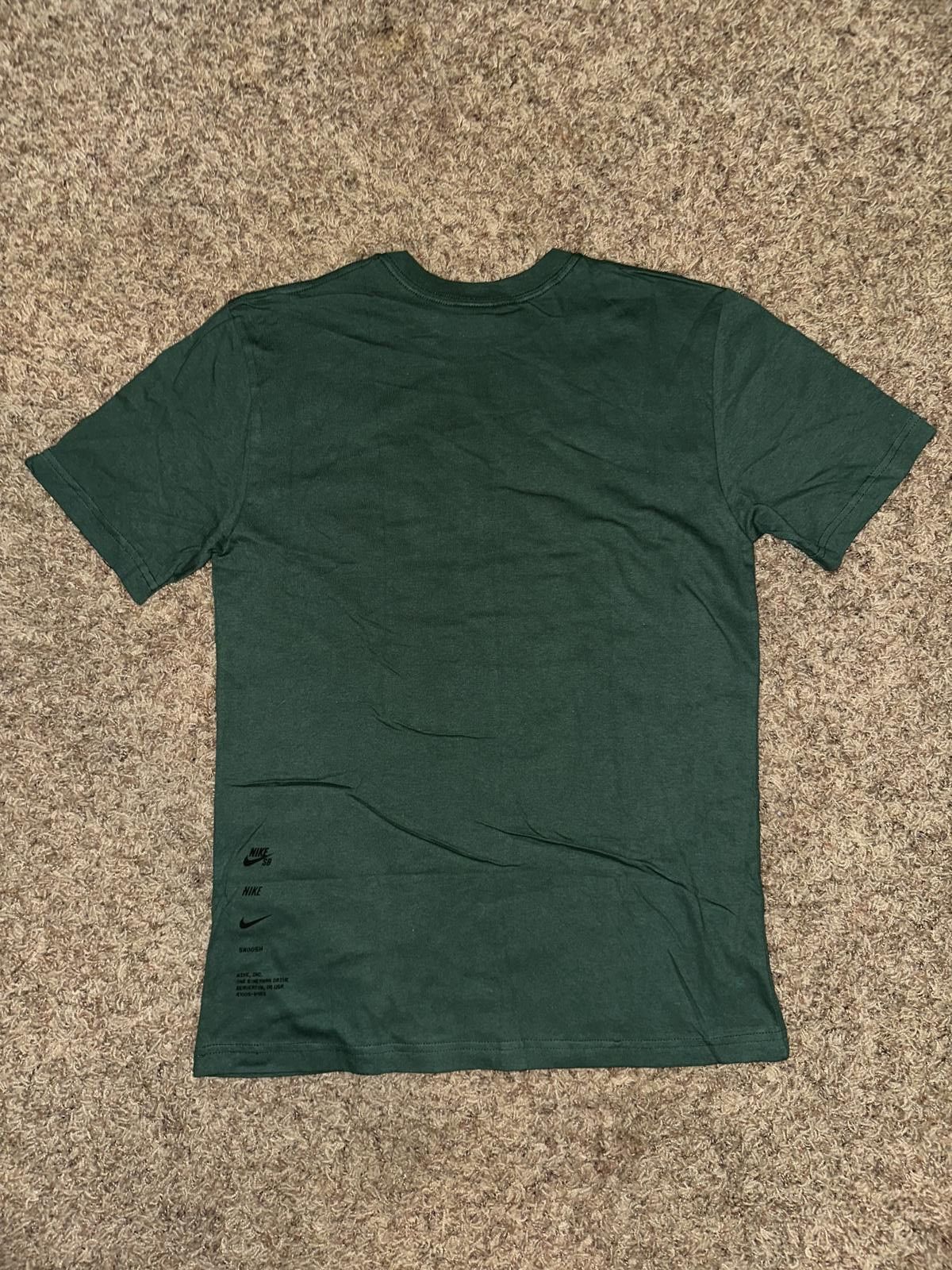 Nike Nike SB Men’s Skateboarding Amplify Logo FA/HO 2009 Green T-Shirt Size US M / EU 48-50 / 2 - 6 Thumbnail
