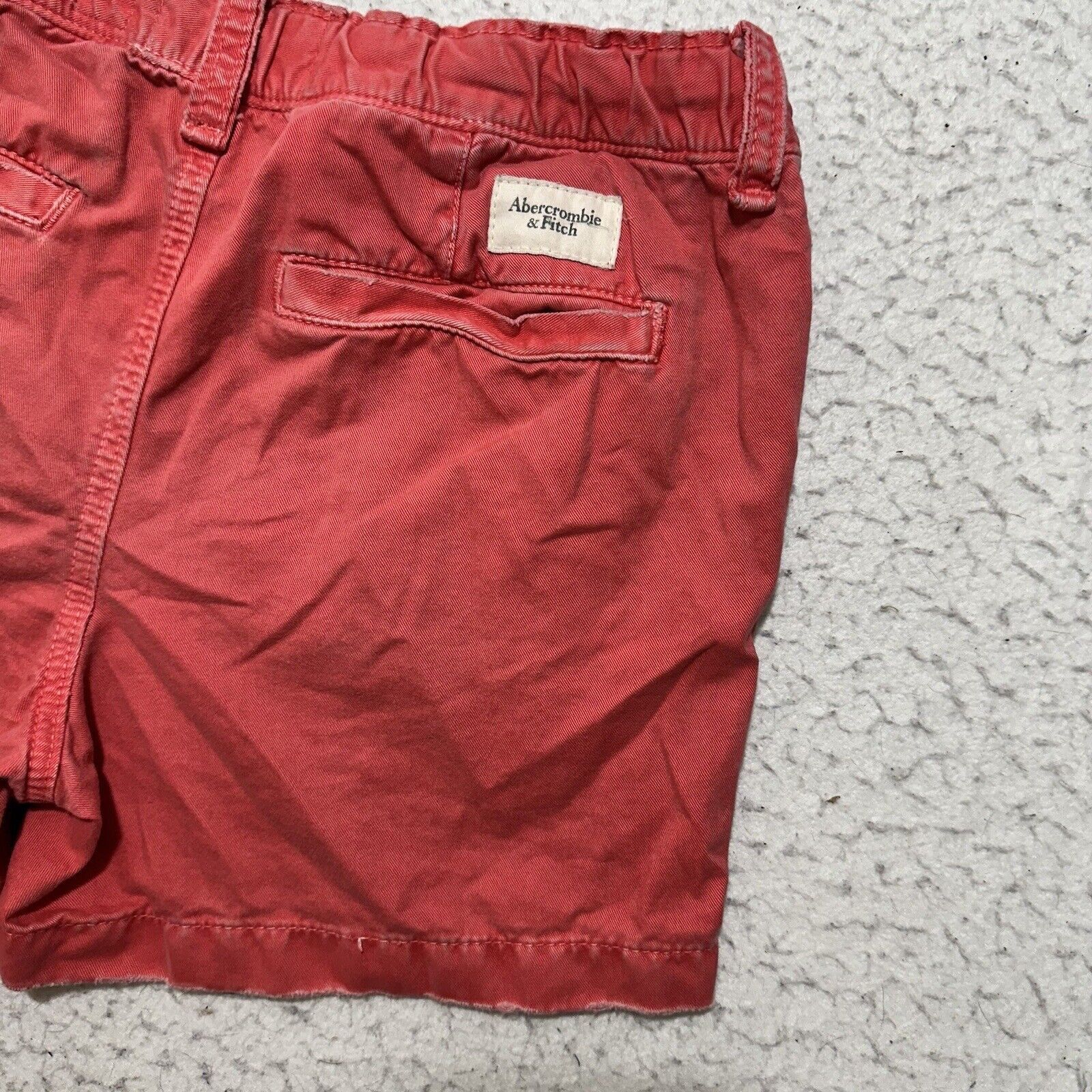Abercrombie & Fitch Abercrombie 30 Flat Front 3" Inseam Pink Button Shorts Size 30" / US 8 / IT 44 - 8 Thumbnail