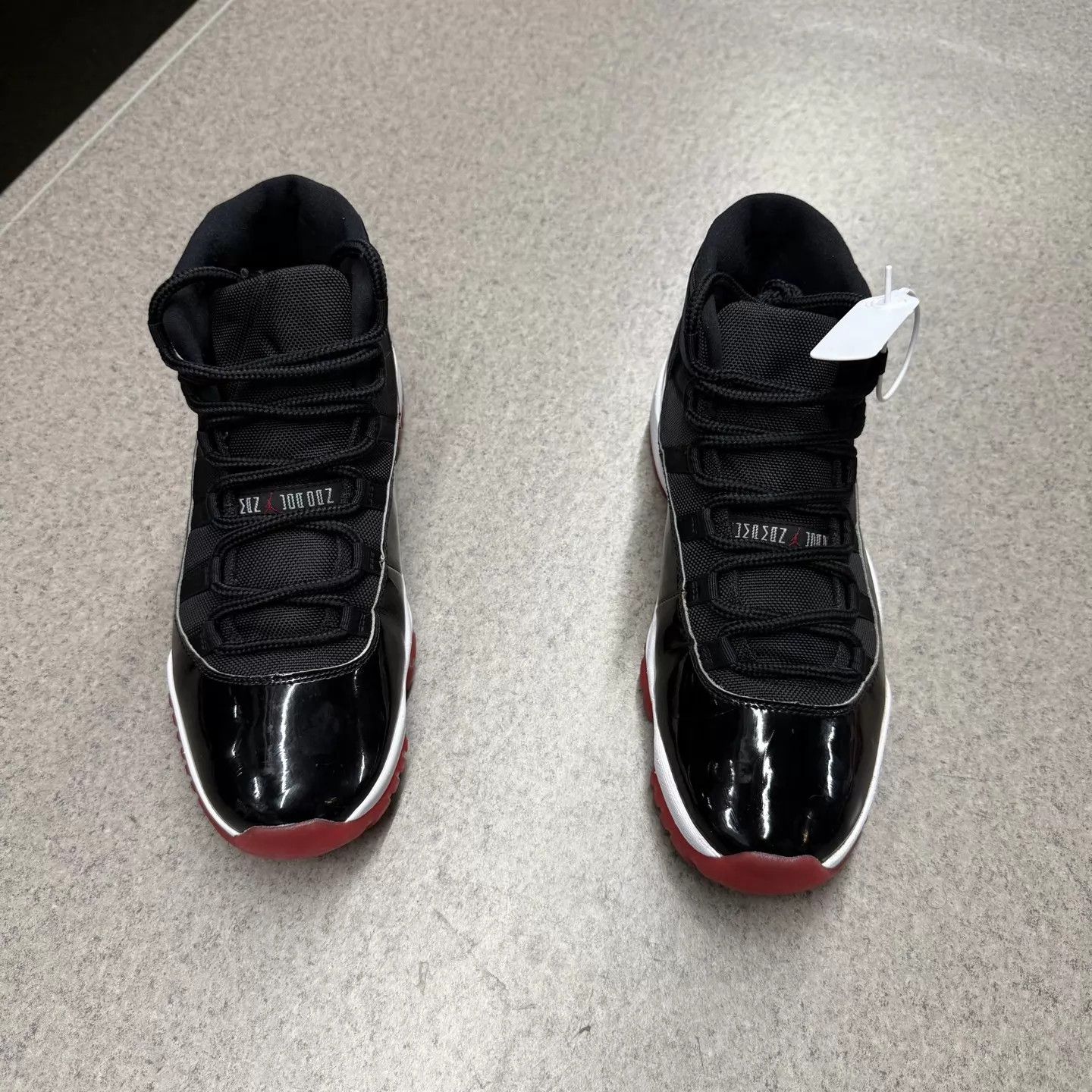 Nike Air Jordan 11 Bred 2019 Size 46 Excellent Condition Size US 13 / EU 46 - 8 Thumbnail