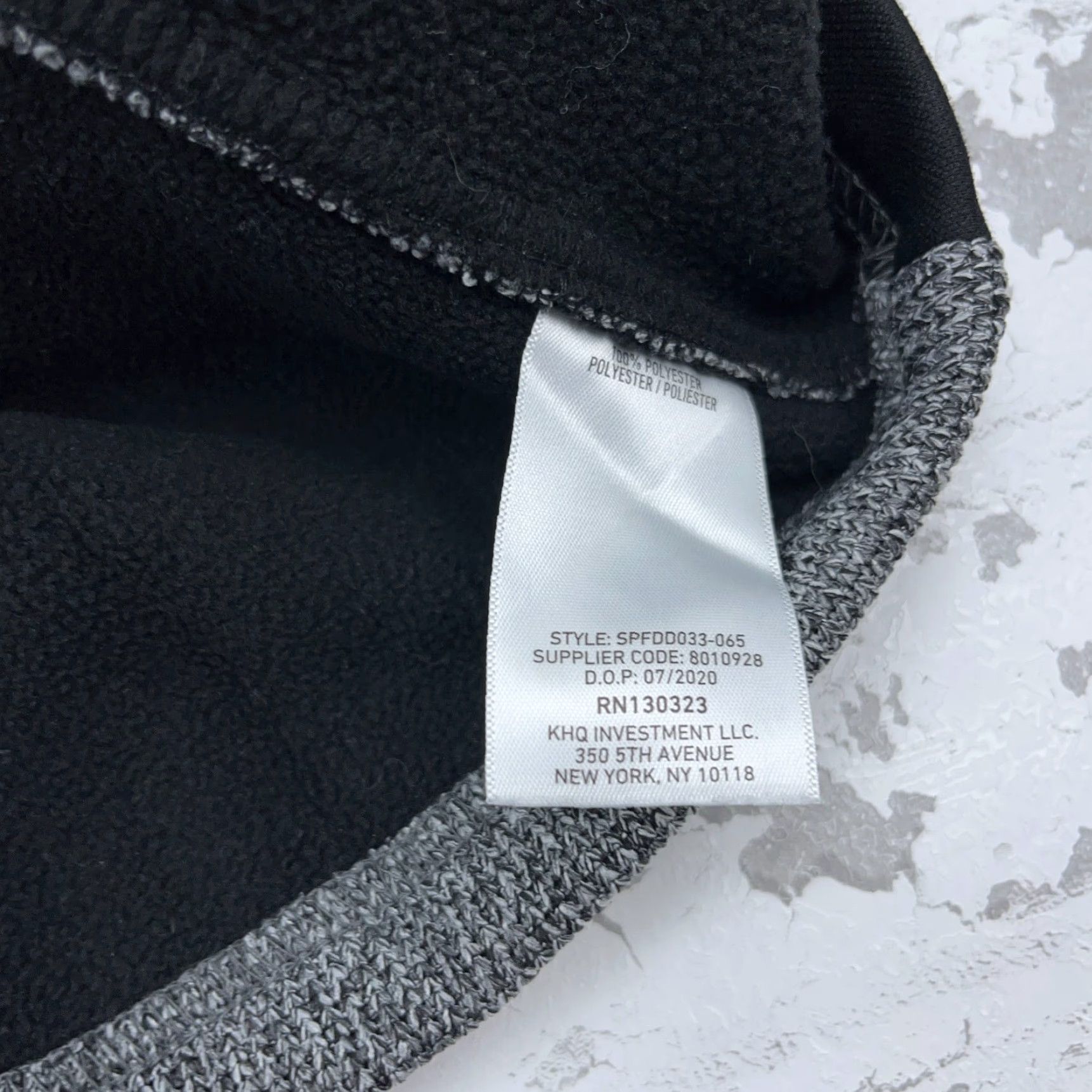 Spyder Spyder Jacket Men M Gray Black Pullover Thermal Waffle Knit A08 Zip Stand-Up 1/4 Zip All Seasons Pockets Logo Outdoor Ski Womens? Size US M / EU 48-50 / 2 - 7 Thumbnail