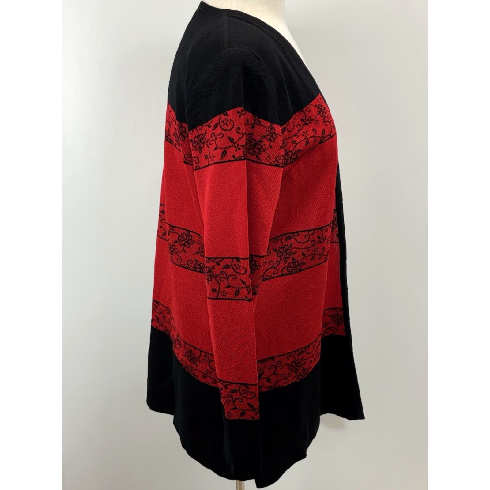 Vintage Exclusively Misook Cardigan Sweatshirt Women’s XL Red Black Floral Open Front Knit Sweater Size XL / US 12-14 / IT 48-50 - 4 Thumbnail