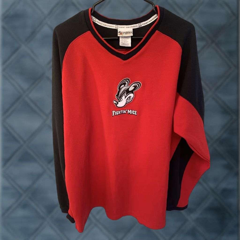 Disney VINTAGE Walt Disney L/S Shirt Men’s XL Disney Equipment Mickey Mouse Long Sleeve Crew Neck Red Logo 80s SHIRT Mens Size US XL / EU 56 / 4 - 1 Thumbnail