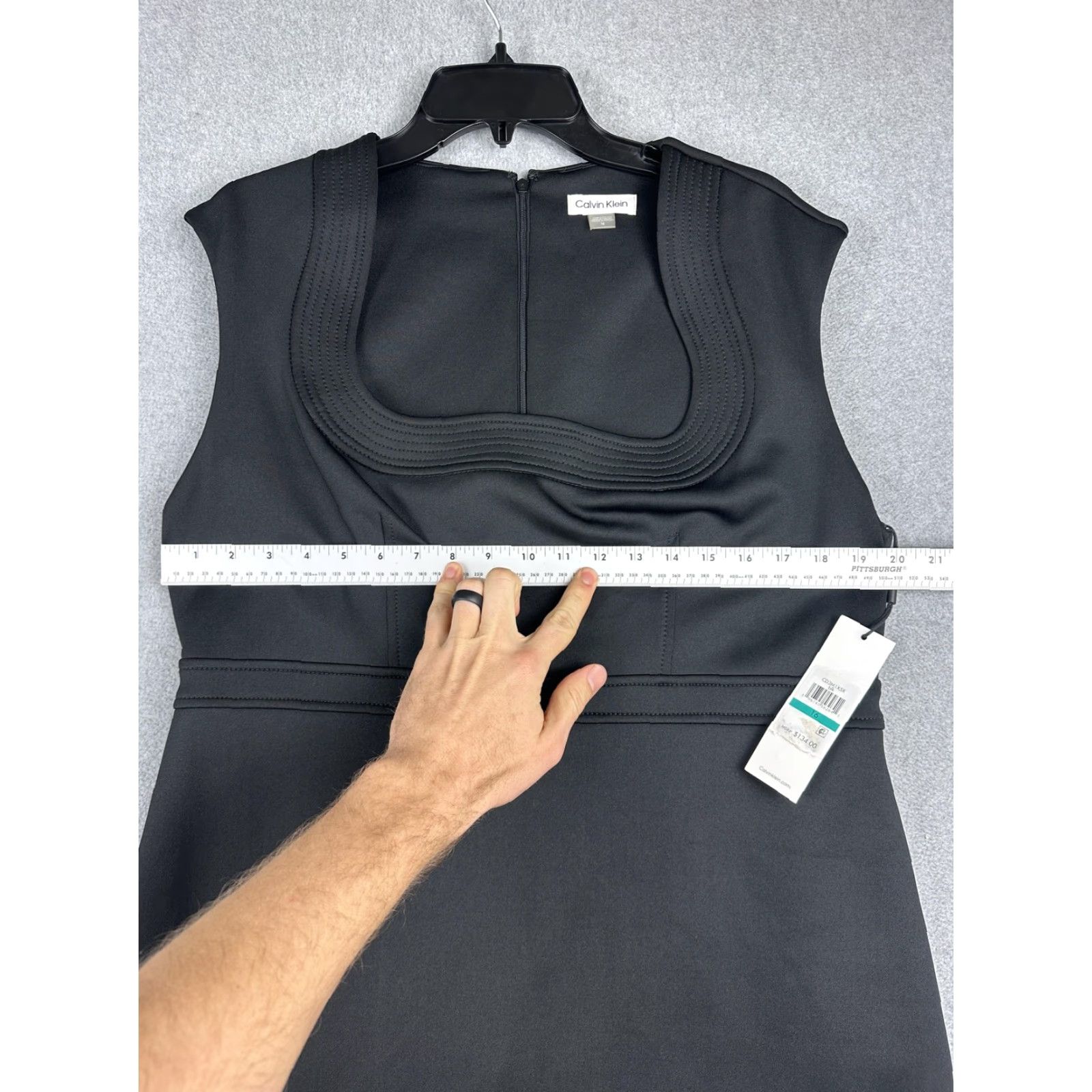 Calvin Klein Calvin Klein Dress Women 16 Black Sleeveless Square Neck Sheath Knee Length LBD Size XXL / US 16-18 / IT 52-54 - 4 Thumbnail