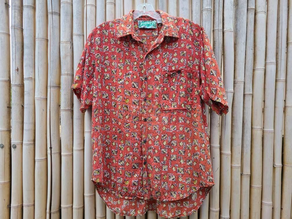 Designer Hawaiian Unisex Small Button Down Collared Shirt Pioneer Size US S / EU 44-46 / 1 - 5 Thumbnail