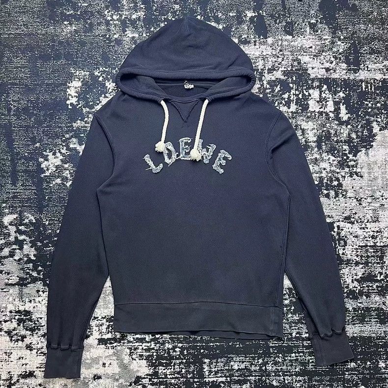 Loewe LOEWE Make an old tassel logo embroidered hoodie Size L / US 10 / IT 46 - 1 Thumbnail