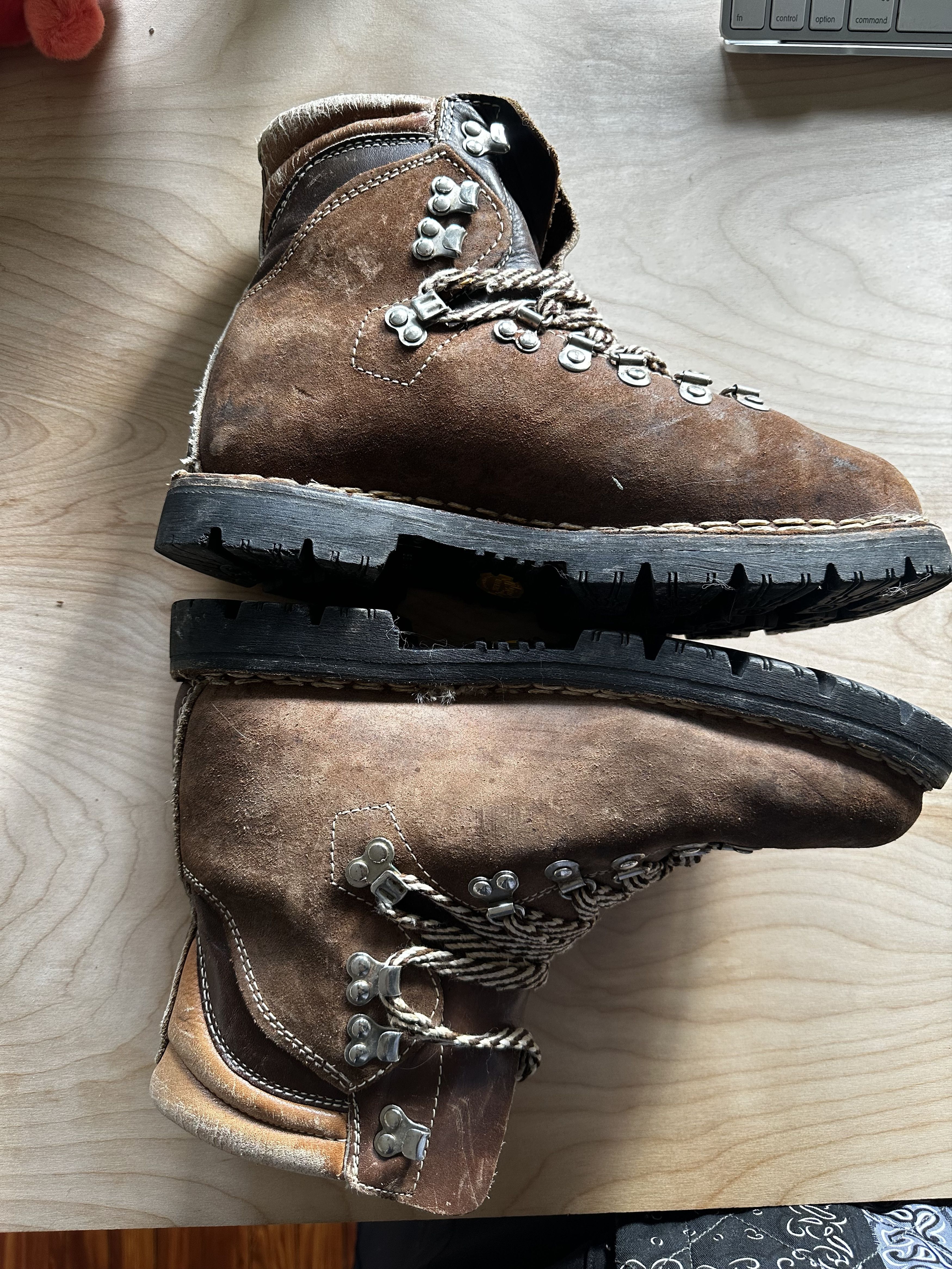 Thom Browne Vintage distress Italian boots (designer Thom Mcan)!!! Size US 8.5 / EU 41-42 - 4 Thumbnail