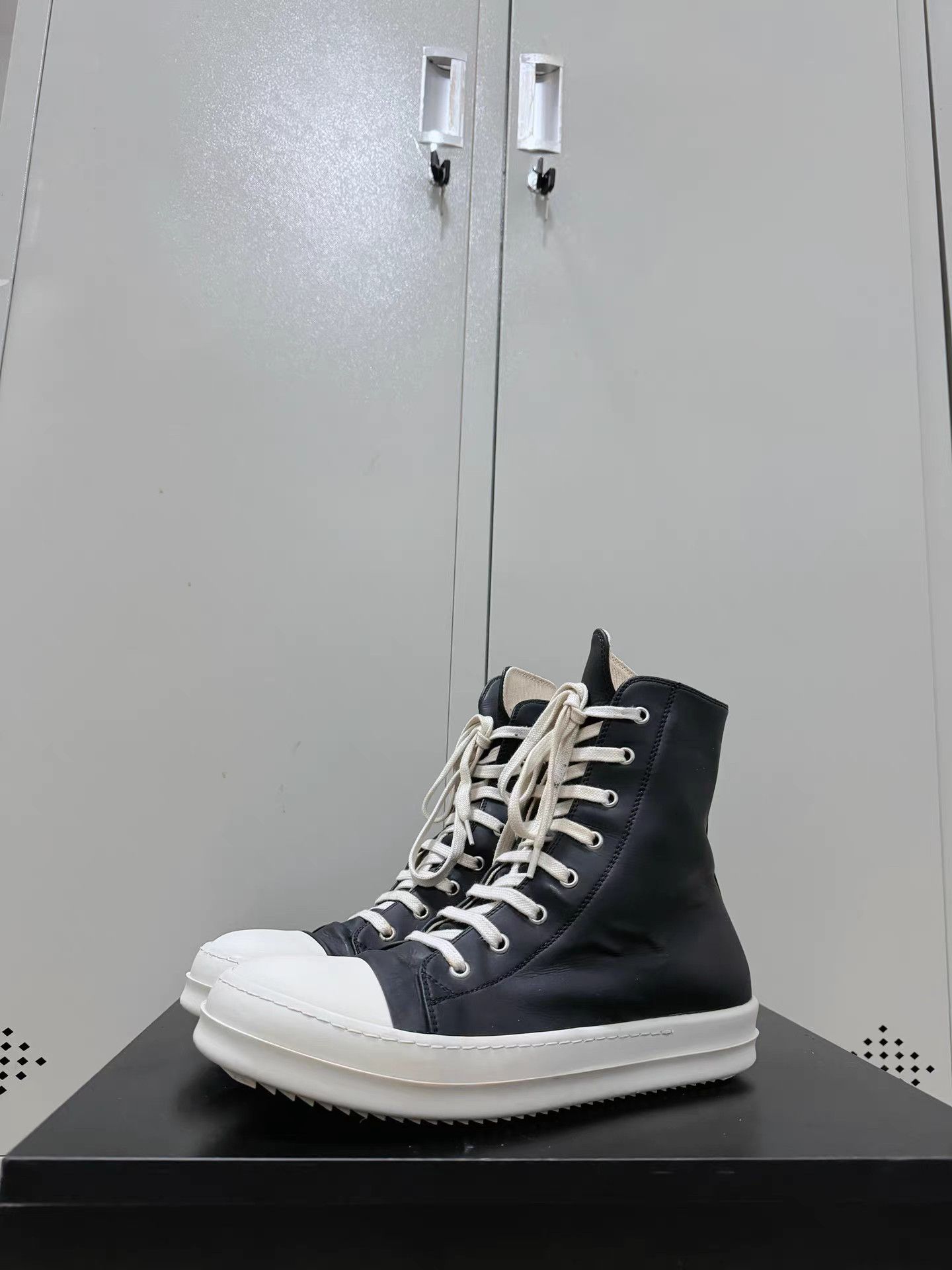 Rick Owens Drkshdw Rick Owens Drkshdw waxed canvas Converse high-top sneakers Size US 8 / EU 41 - 1 Thumbnail
