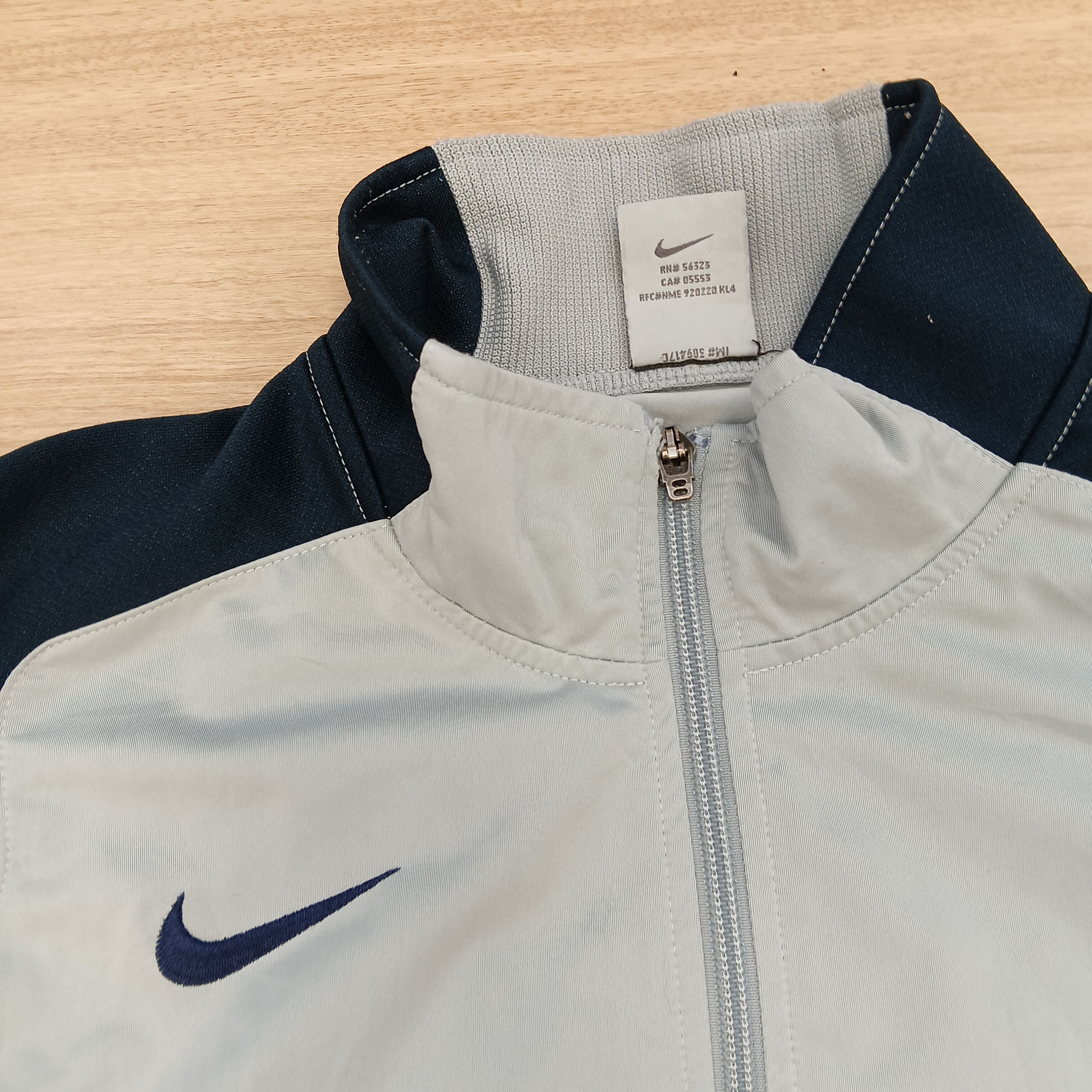 Nike NIKE SWEATER DISTREESED SWEATER 90 BRAZIL STYLE Size US L / EU 52-54 / 3 - 4 Thumbnail
