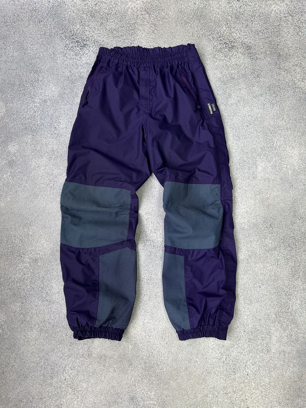 image of Goretex x Mammut Vintage Mammut Gore-Tex Serac Pants in Purple, Men's (Size 34)