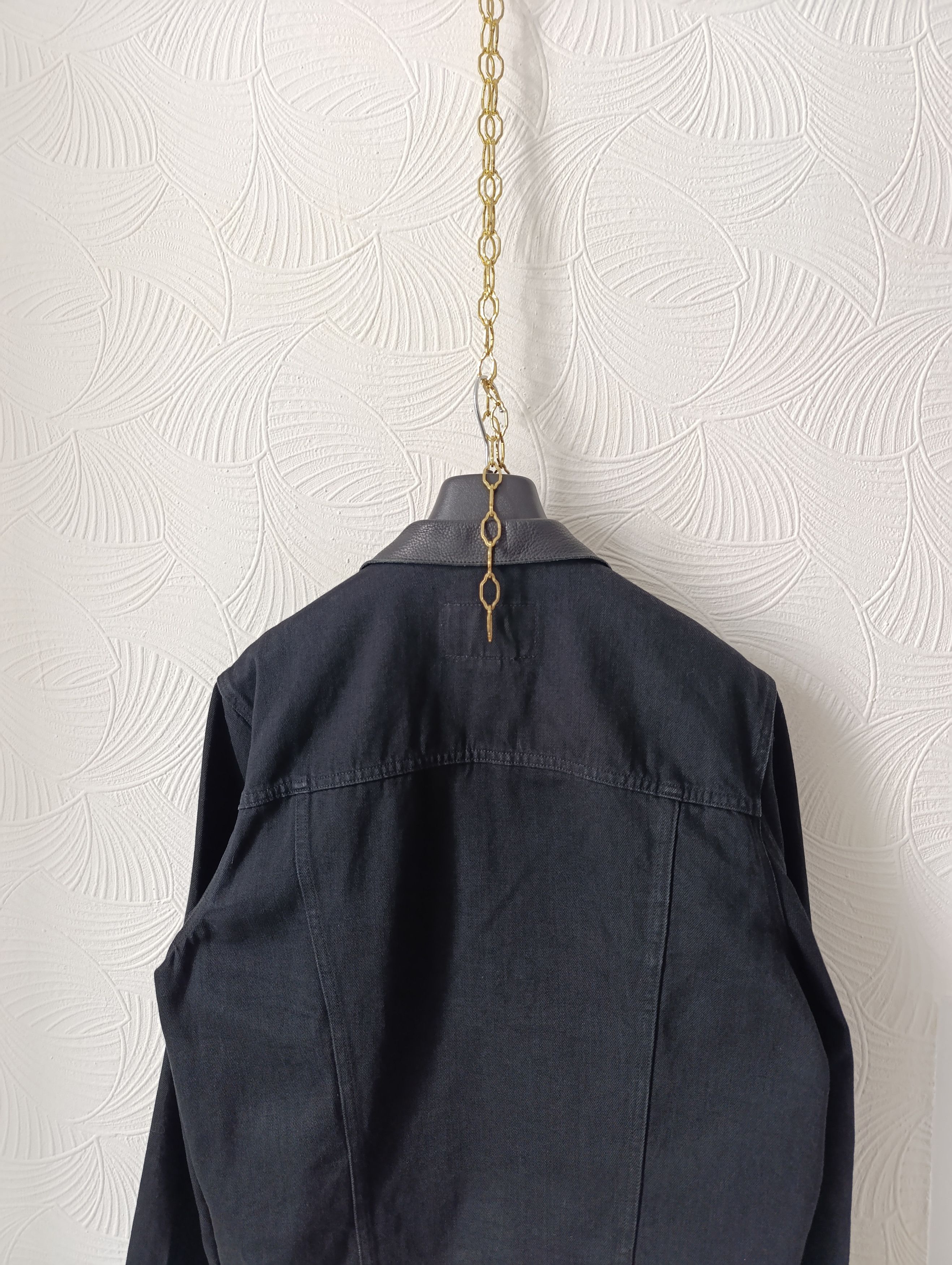 Burberry BURBERRY BRIT SKIPPER TRIM FIT DENIM JACKET LEATHER COLLAR Size US XL / EU 56 / 4 - 12 Thumbnail