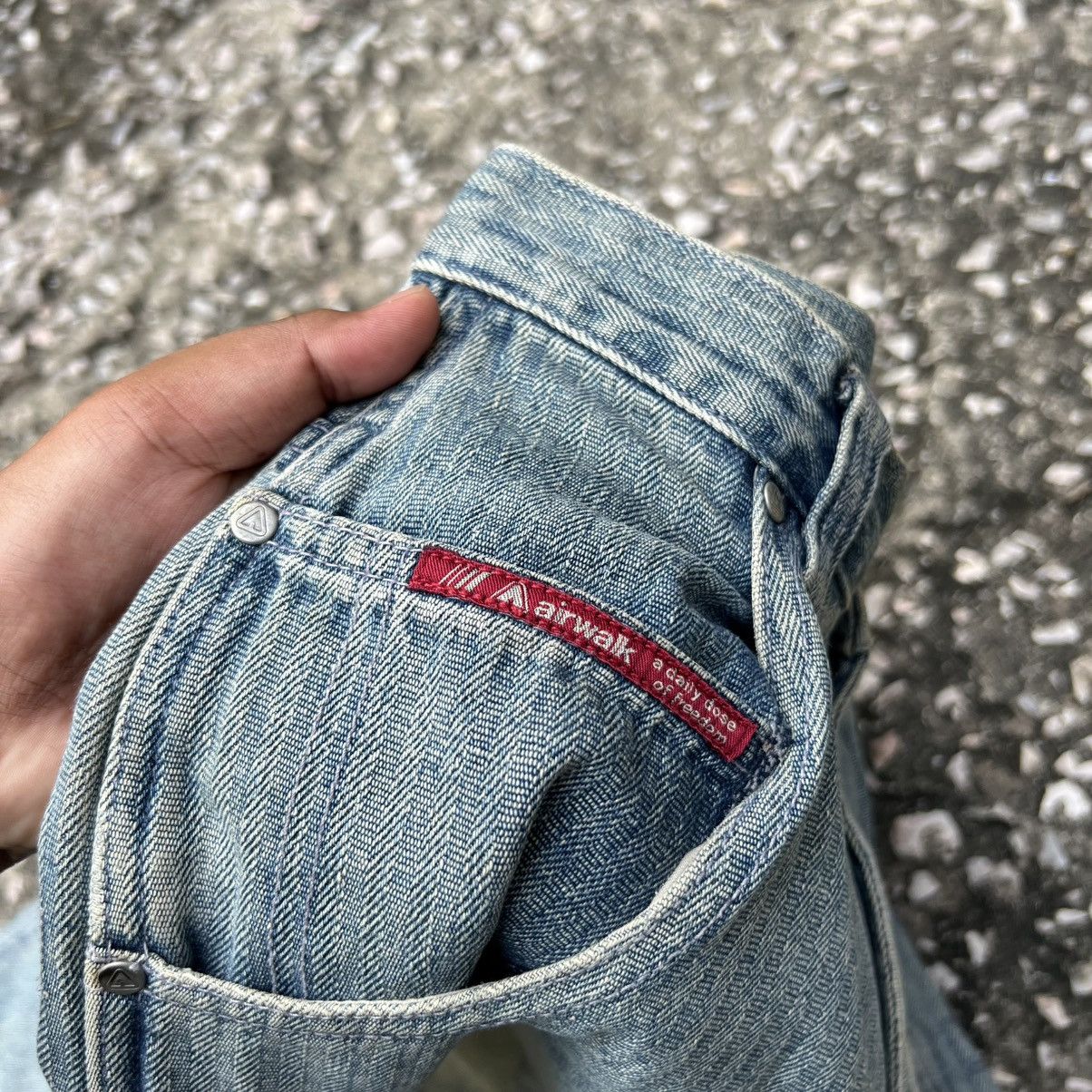 Airwalk “y2k style” AIR WALK DISTRESS CARPENTER JEANS Size US 29 - 7 Thumbnail