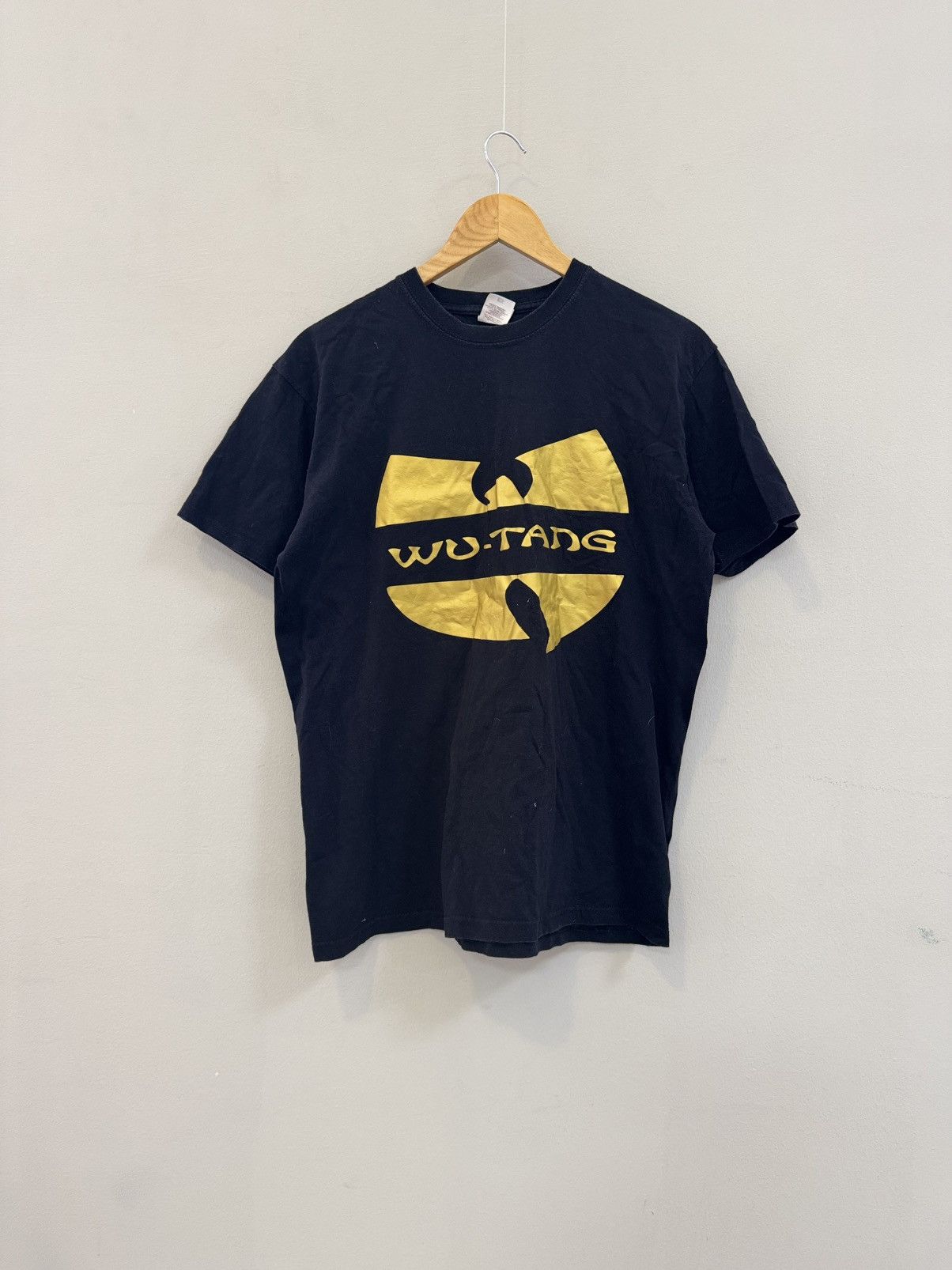 Rap Tees Vintage 2000s Wu-Tang Graphic T shirt Faded Medium Rare Size US M / EU 48-50 / 2 - 1 Thumbnail