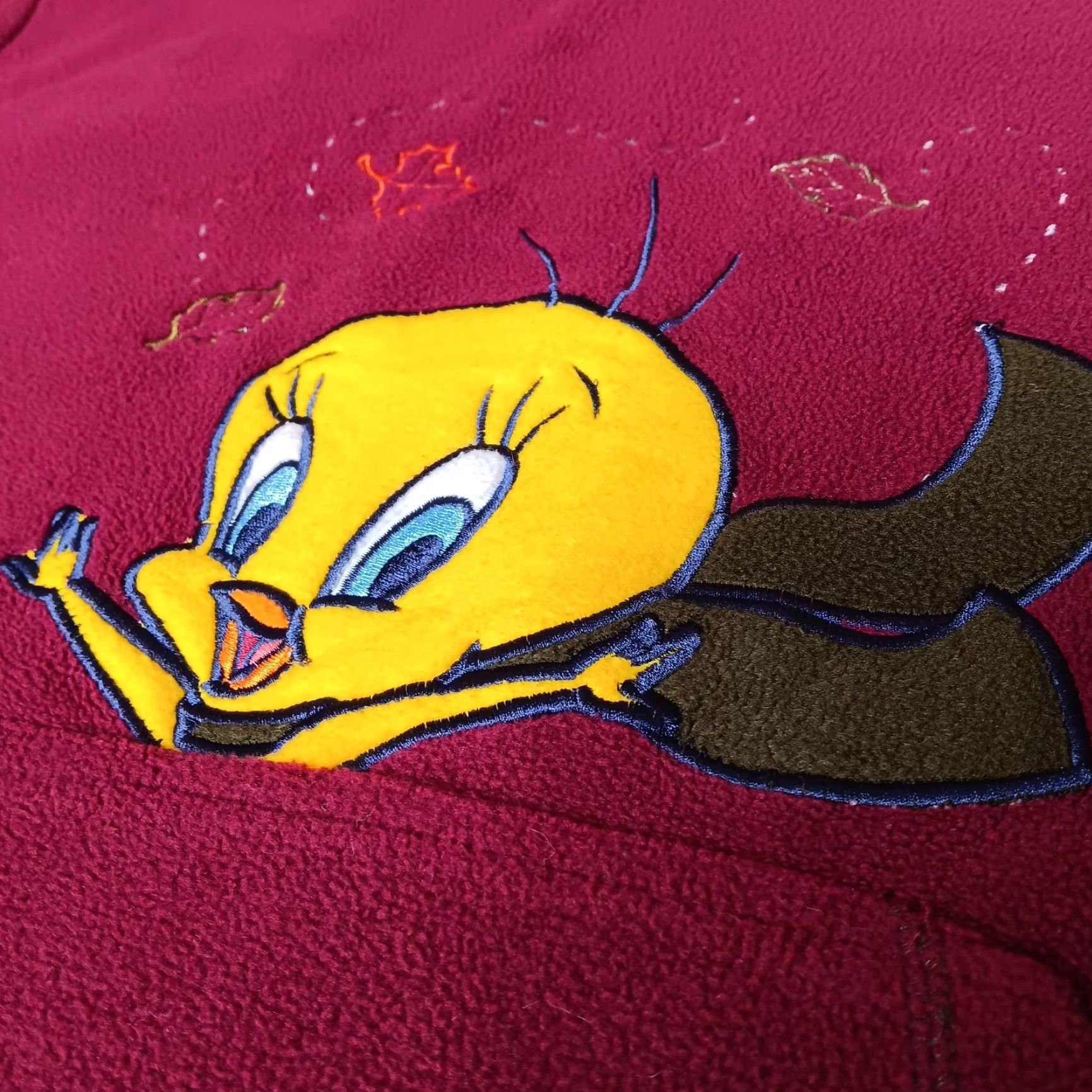 Vintage VINTAGE Looney Tunes Hoodie Sweatshirt XL Maroon Autumn Leaves Tweety Bird Sweatshirt Hooded Pullover Women's Regular Size XL Size XL / US 12-14 / IT 48-50 - 7 Thumbnail