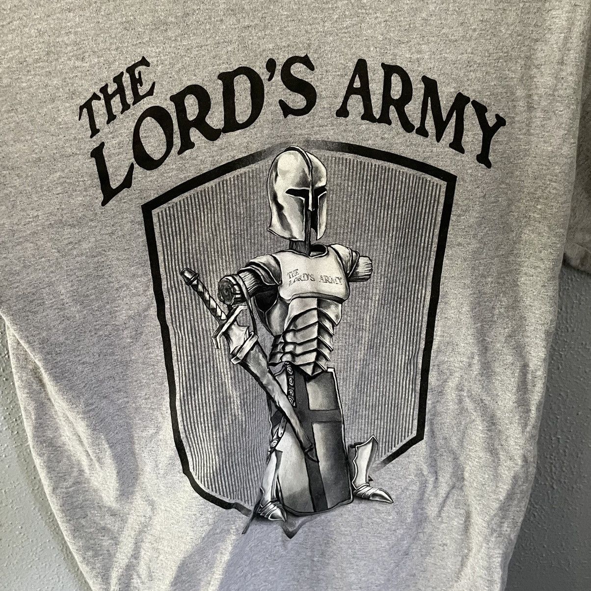Vintage Vintage Gildan Christian The Lords Army Graphic Tee Size M Size US M / EU 48-50 / 2 - 3 Thumbnail