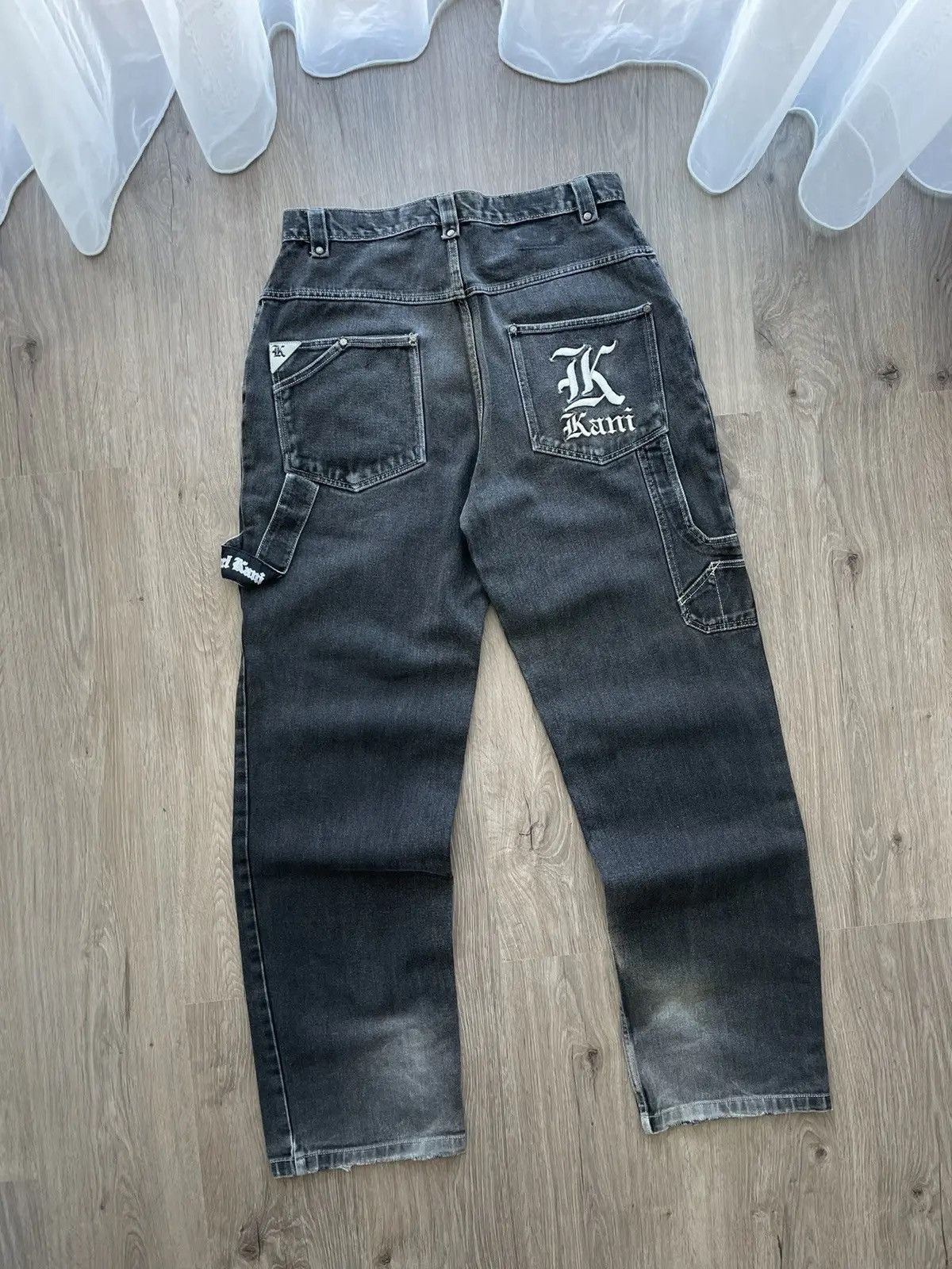 Karl Kani × Vintage Vintage Karl Kani Grey Big Logo Rap Pants Size US 34 / EU 50 - 2 Thumbnail
