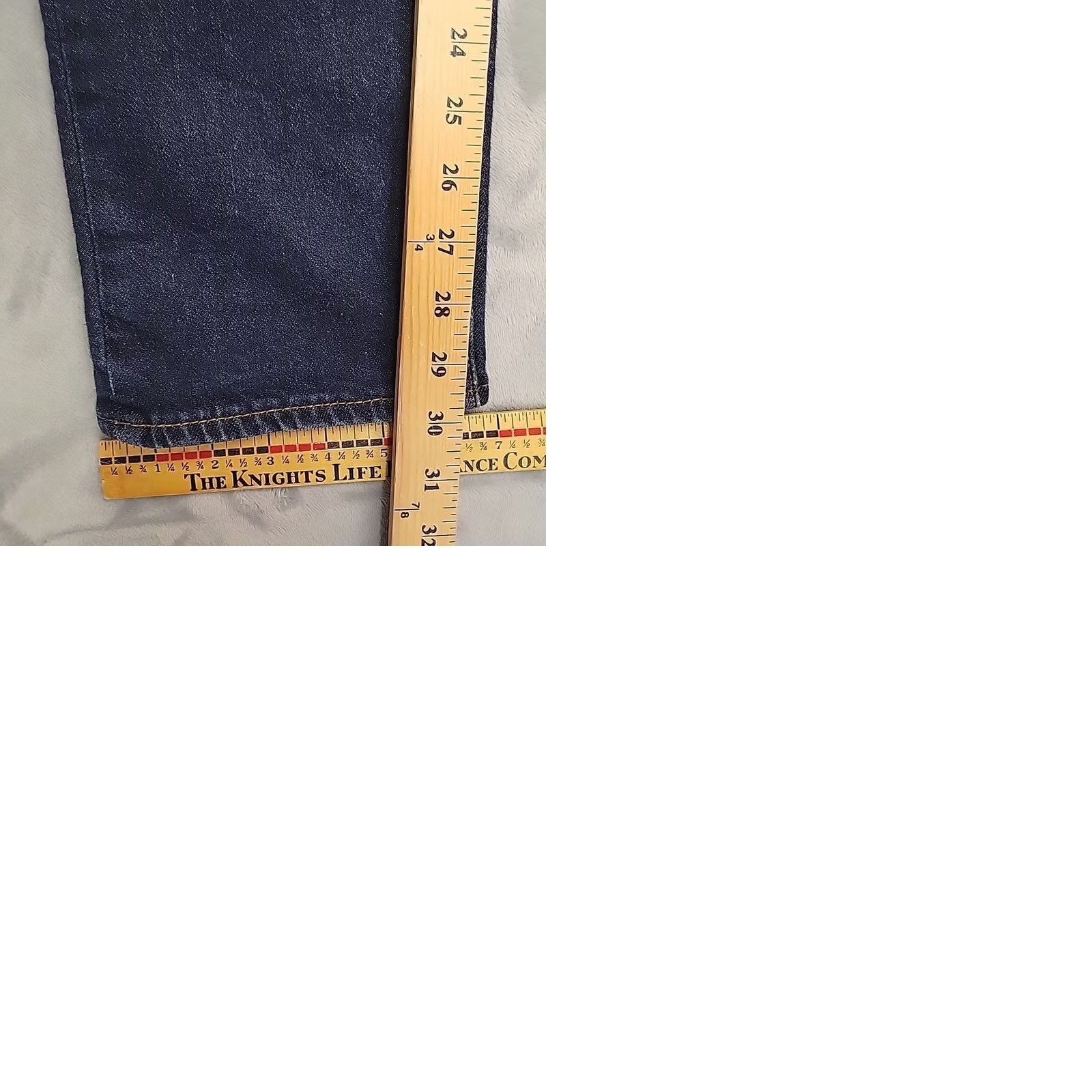 Denime Levis 501 Jeans Mens 31x32 Denim Straight Leg Button Fly Pants Black 501 Levi's Regular Waist 32 Inseam USA Classic Slim Fit Mens Size US 31 - 9 Thumbnail