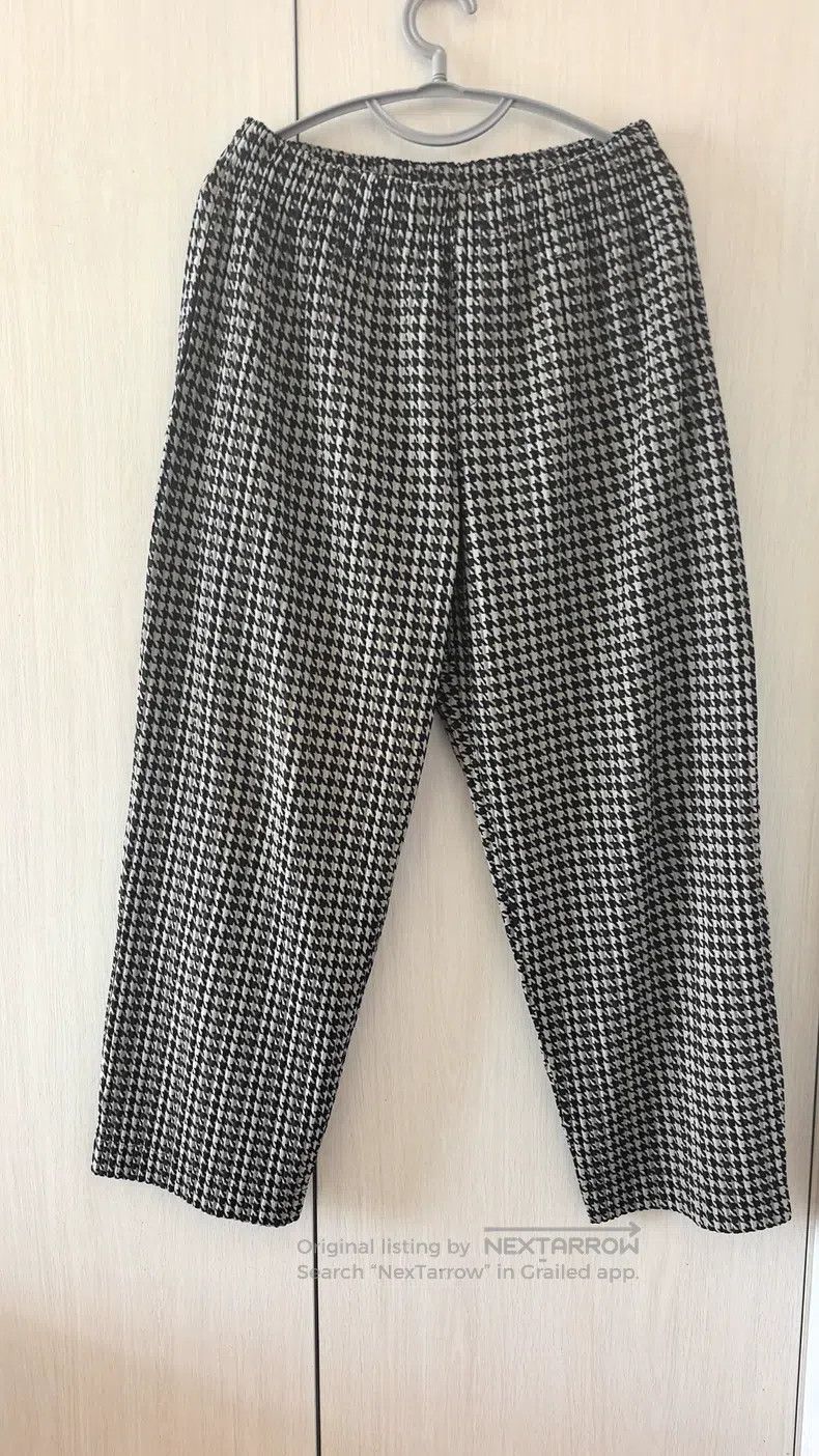 Issey Miyake Issey Miyake Houndstooth Pants, Beige and Black Plaid Size 25" / US 0 / IT 36 - 1 Thumbnail