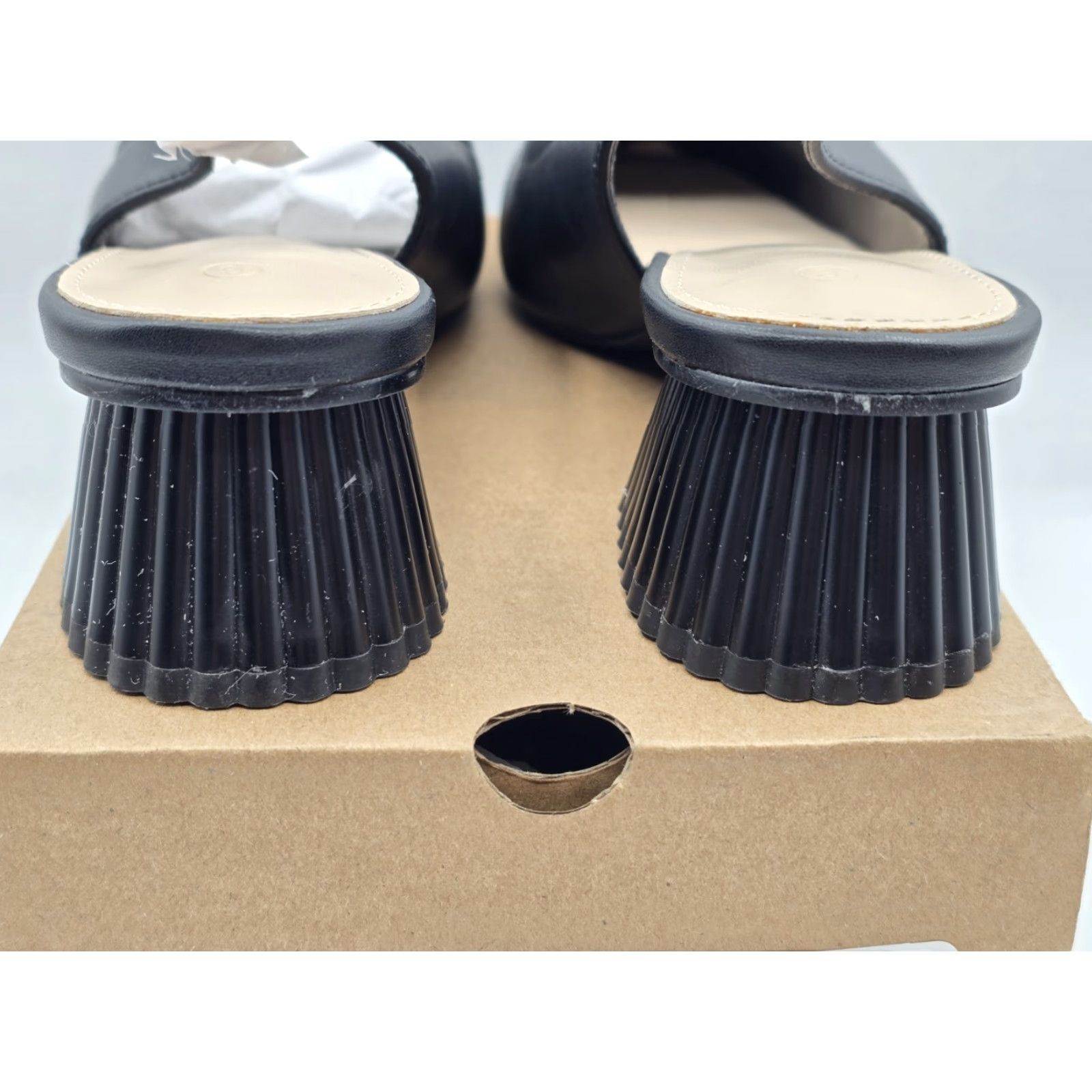 Vintage NIB Juliet Holy Women's Slingback Low Chunky Heels - Black - Lace Pull On - Size 6 - Pump, Heel, Block - Sandals? Size US 6 / IT 36 - 7 Thumbnail