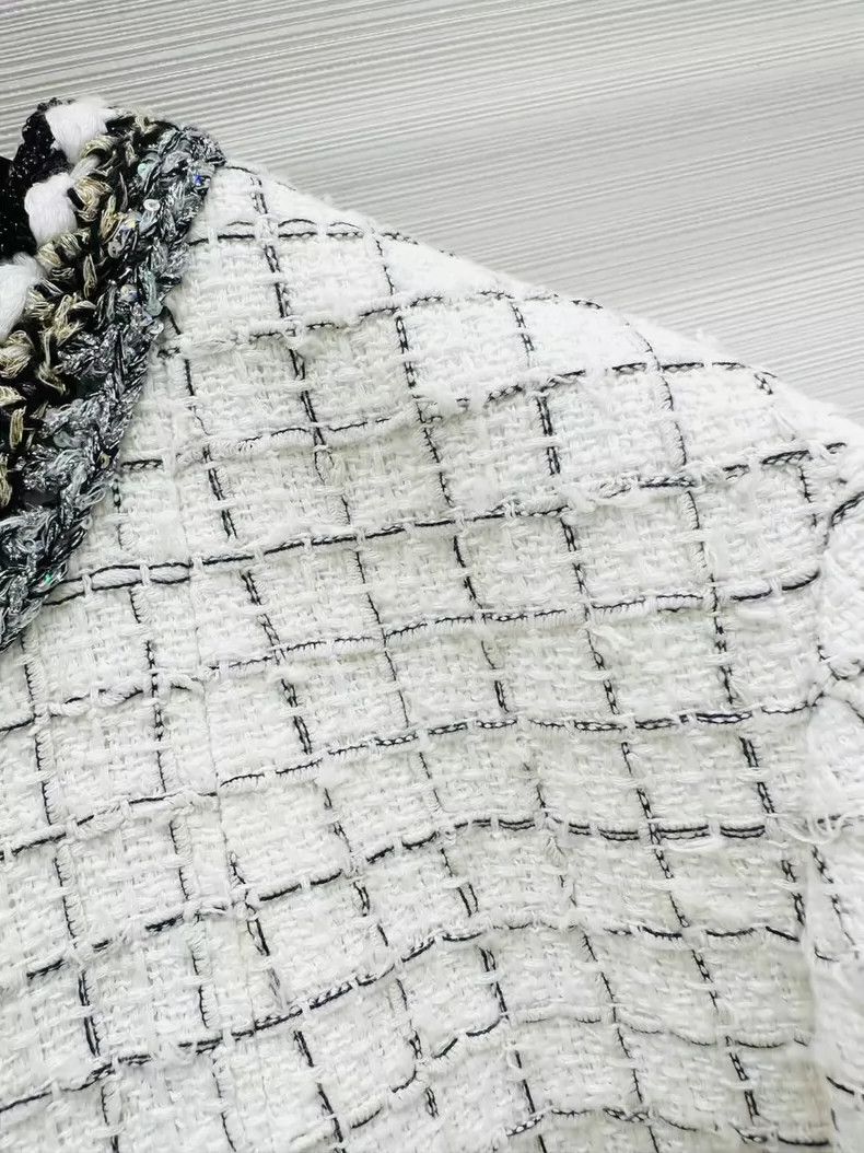 Chanel Chanel 25S white silhouette tweed short jacket Size S / US 4 / IT 40 - 5 Thumbnail