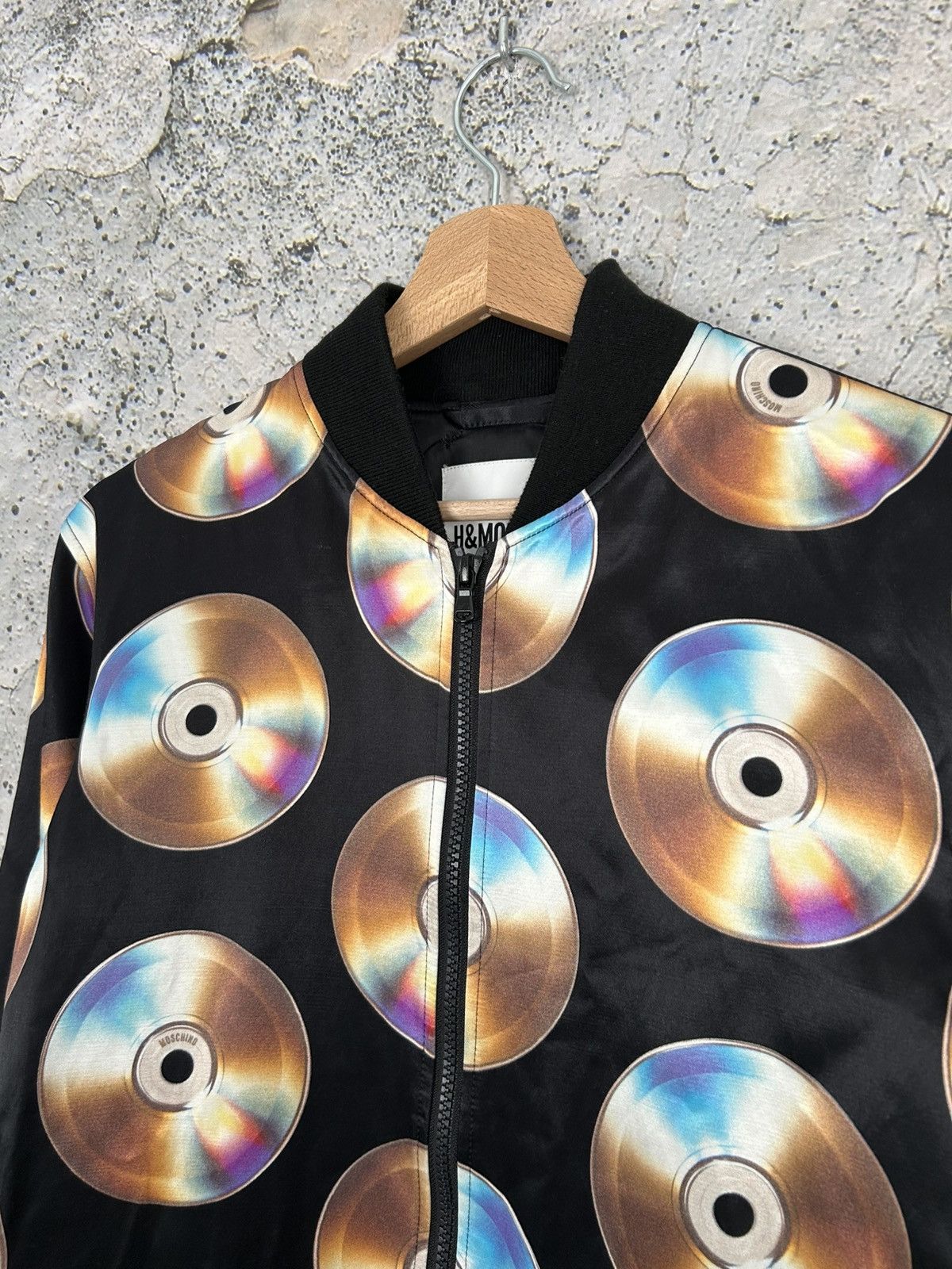 H&M × Moschino H&M x Moschino CDs Vinyls Jacket Avant Garde Designer Size S / US 4 / IT 40 - 3 Thumbnail