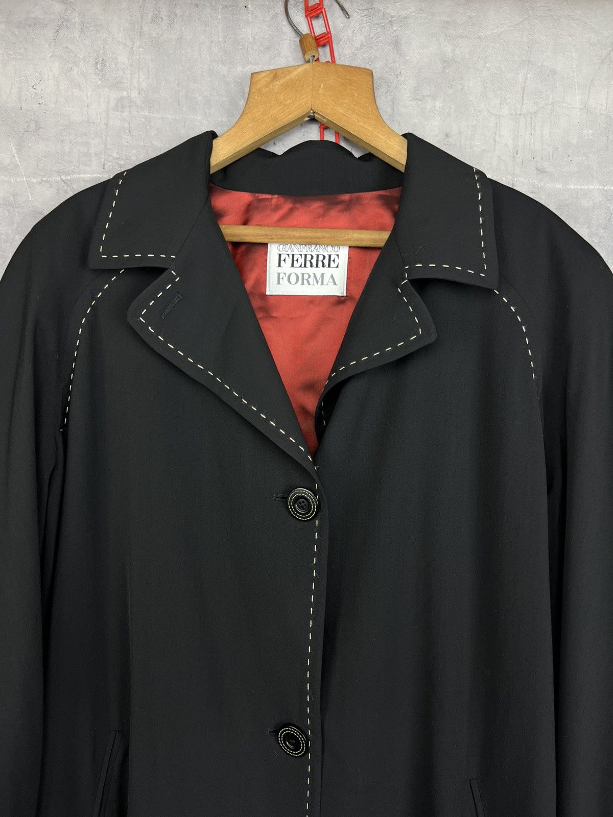 Gianfranco Ferre Gianfranco Ferre Forma Black Women’s Trench Size IT 50 EU44 Size XL / US 12-14 / IT 48-50 - 6 Thumbnail