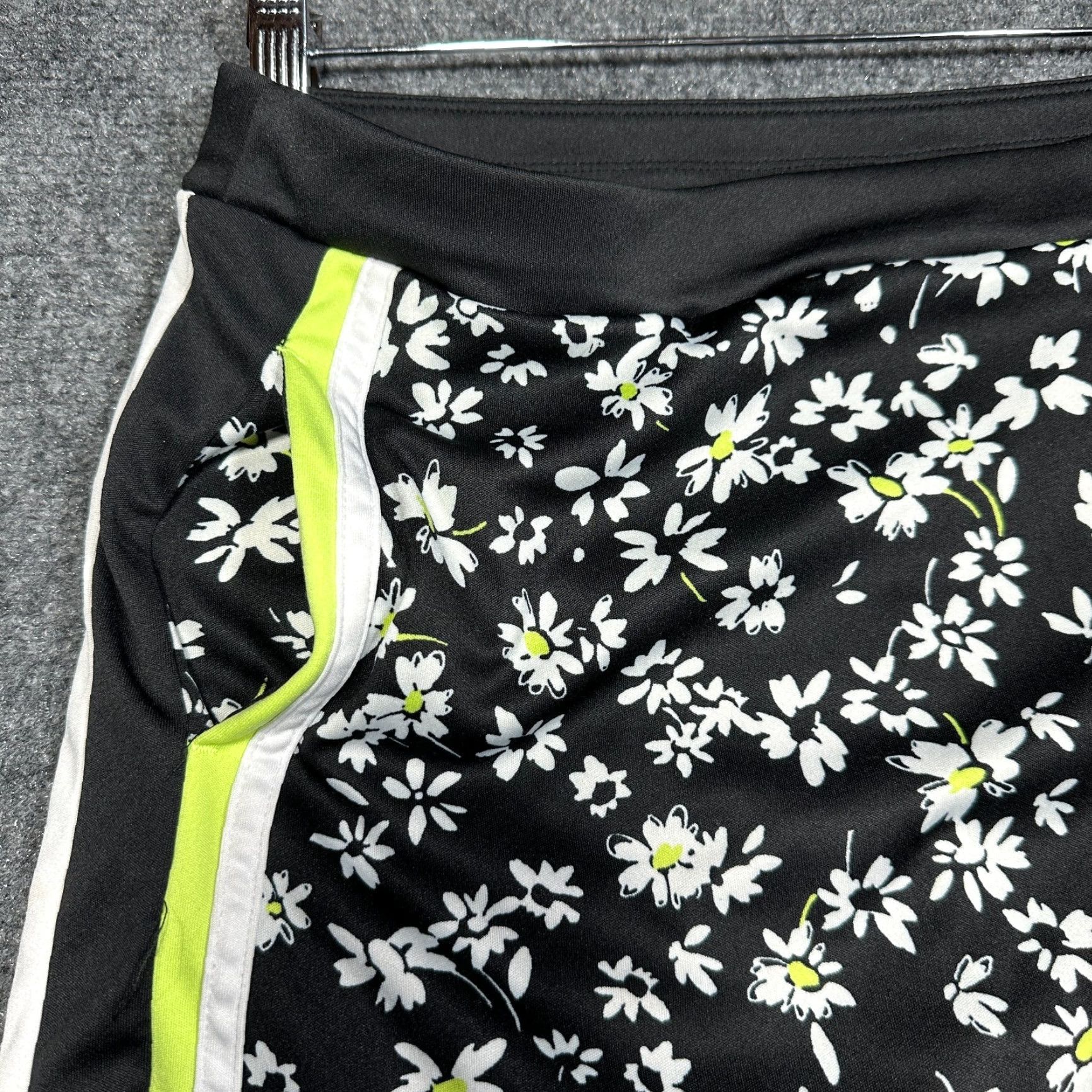 Vintage Grand Slam Skort Womens M Black Floral Pockets Golf Tennis Short Skirt Athletic Activewear Size ONE SIZE - 3 Thumbnail