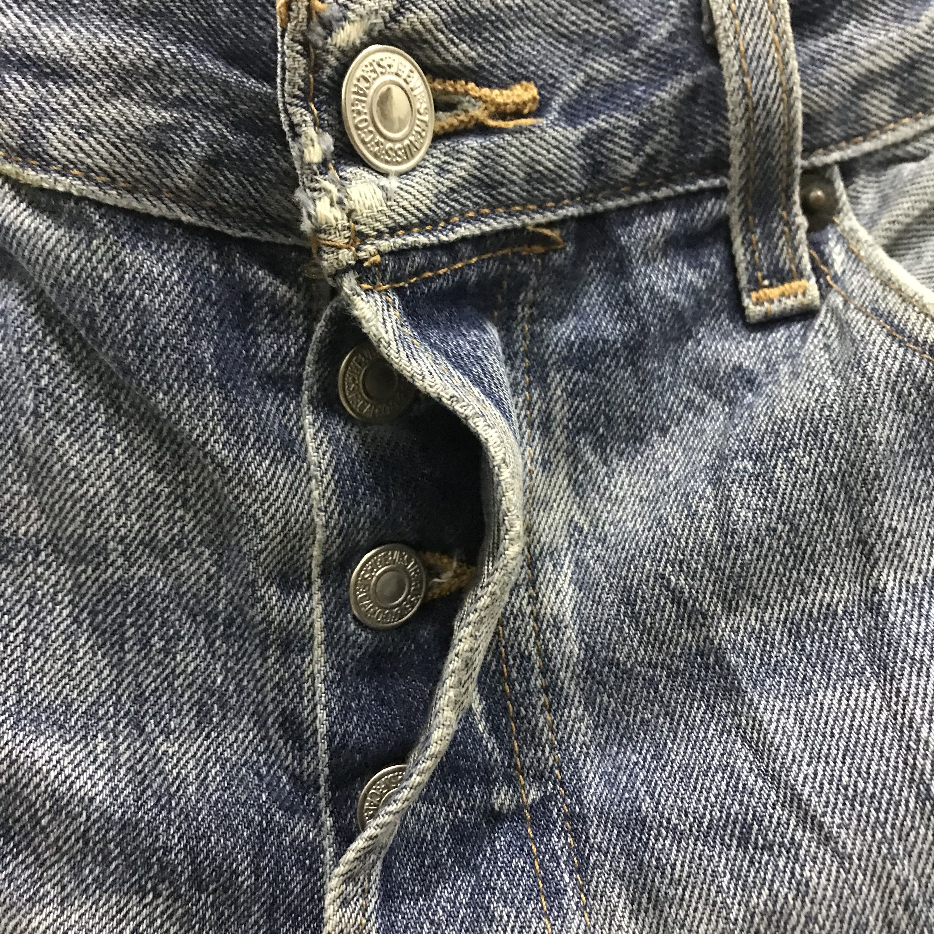 Levi's Vintage Y2K Levi’s 501 Stonewash Blue Jeans Straight Leg Size US 35 - 9 Thumbnail