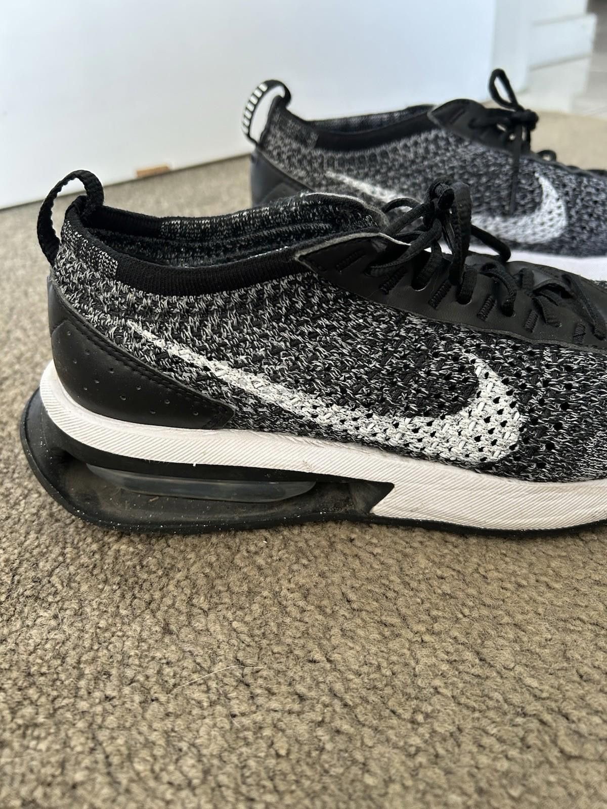 Nike Nike Air Runners Sneakers Flyknit- Size US 8 UK 5.5 EUR 39 Size US 6.5 / EU 39-40 - 4 Thumbnail