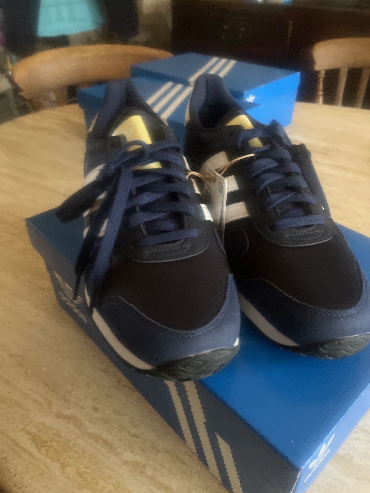Adidas Adidas USA 84 Size US 10.5 / EU 43-44 - 3 Thumbnail