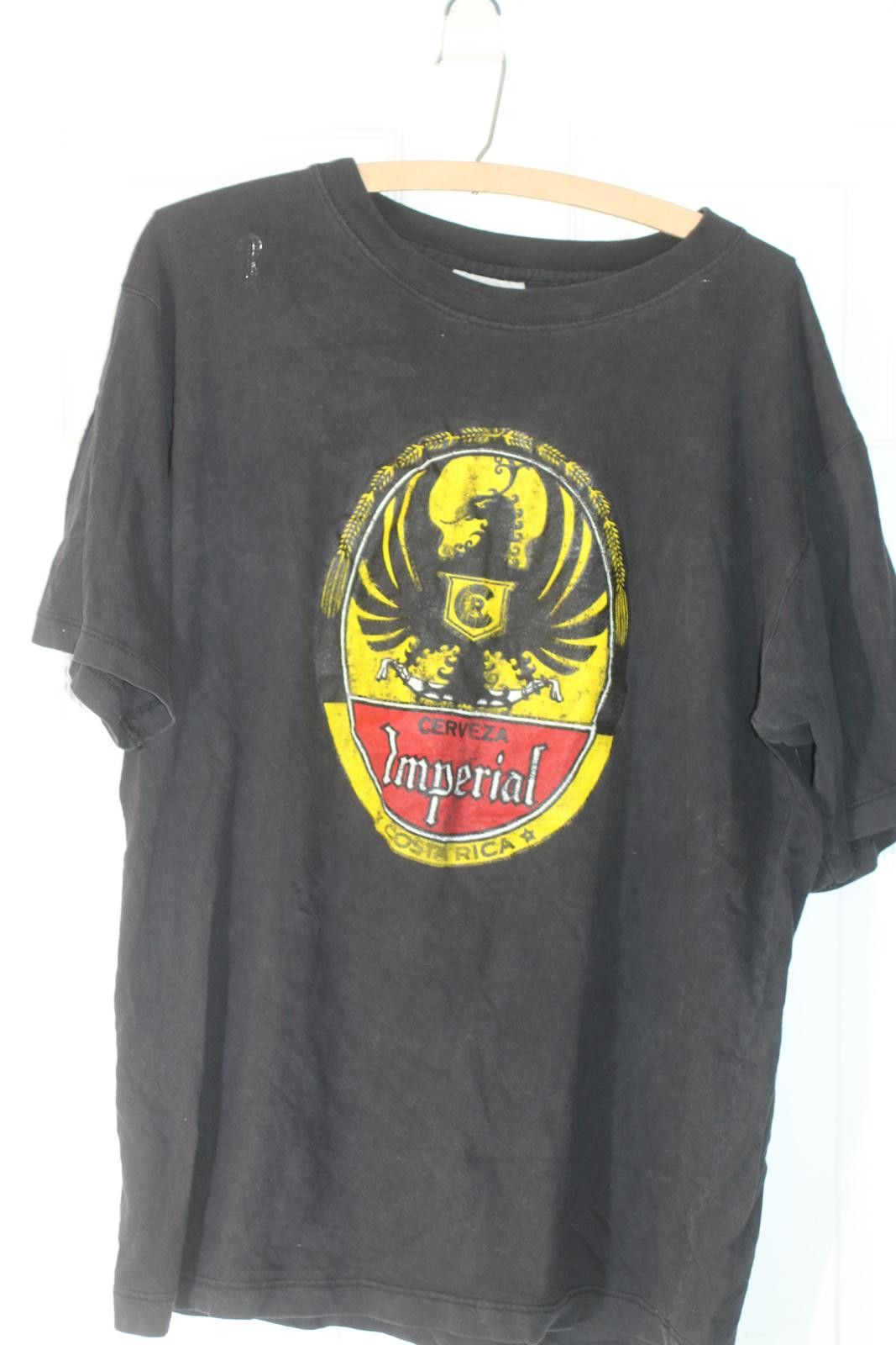 Other Vintage Imperial La Cerveza Costa RicaT-Shirt Men Lg Bien Size L / US 10 / IT 46 - 1 Thumbnail