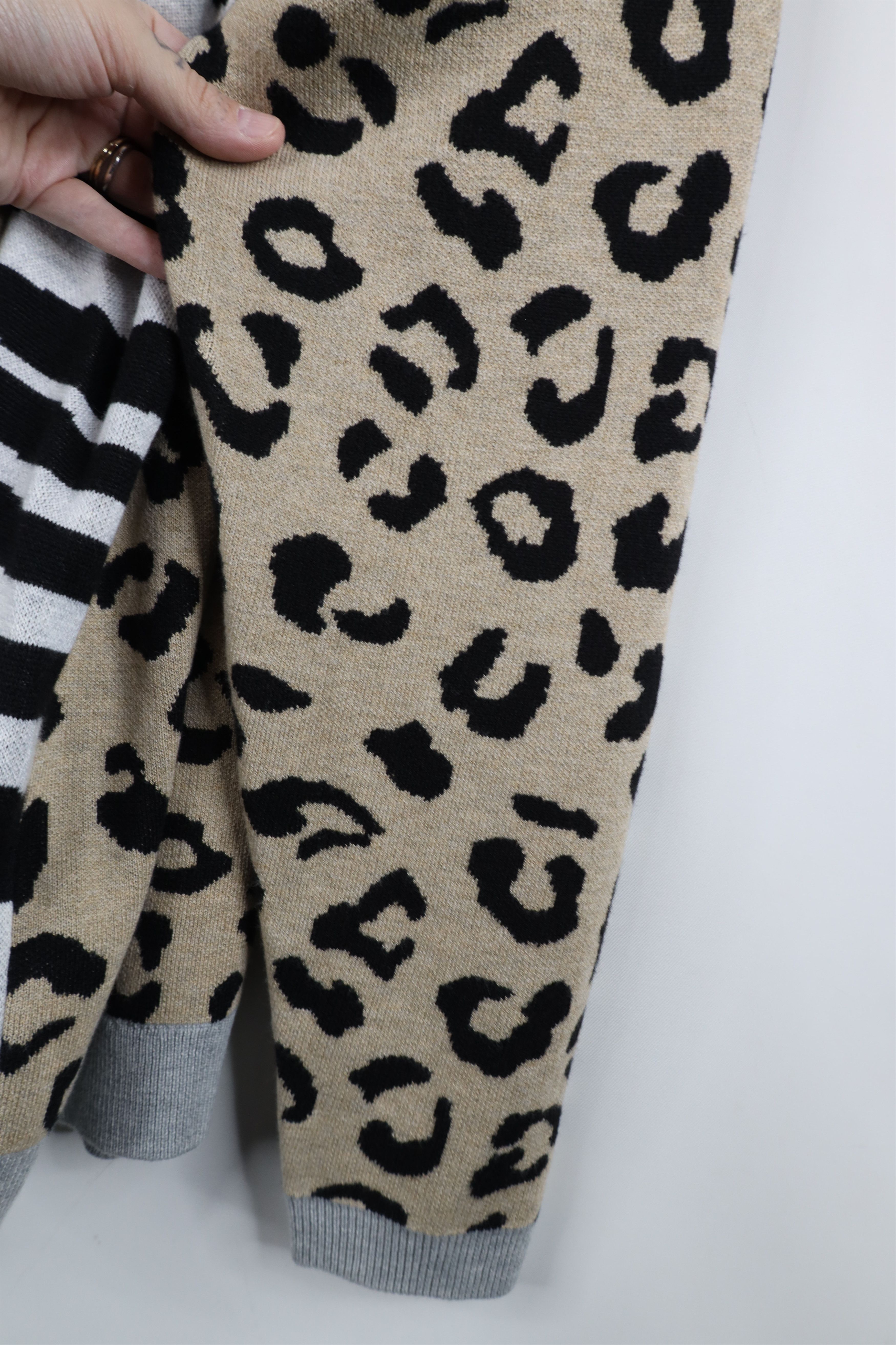 Vintage Vintage 90s Y2K Streetwear Nature Animal Print Sweater Size 3XL / US 20-22 - 6 Thumbnail