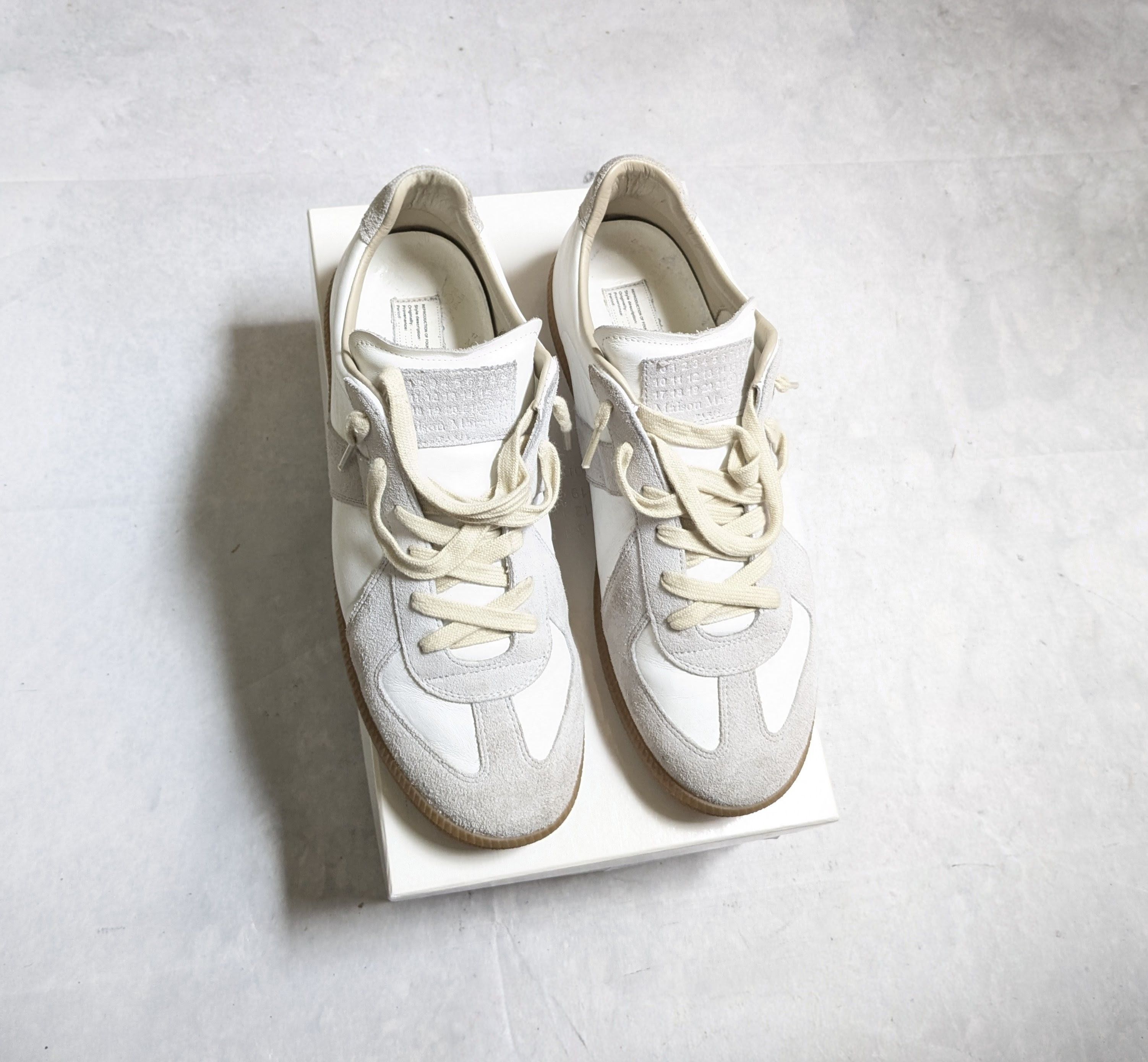 Maison Margiela Maison Margiela Replica GAT White Gray 11 44 Gum Low Size US 11 / EU 44 - 1 Thumbnail