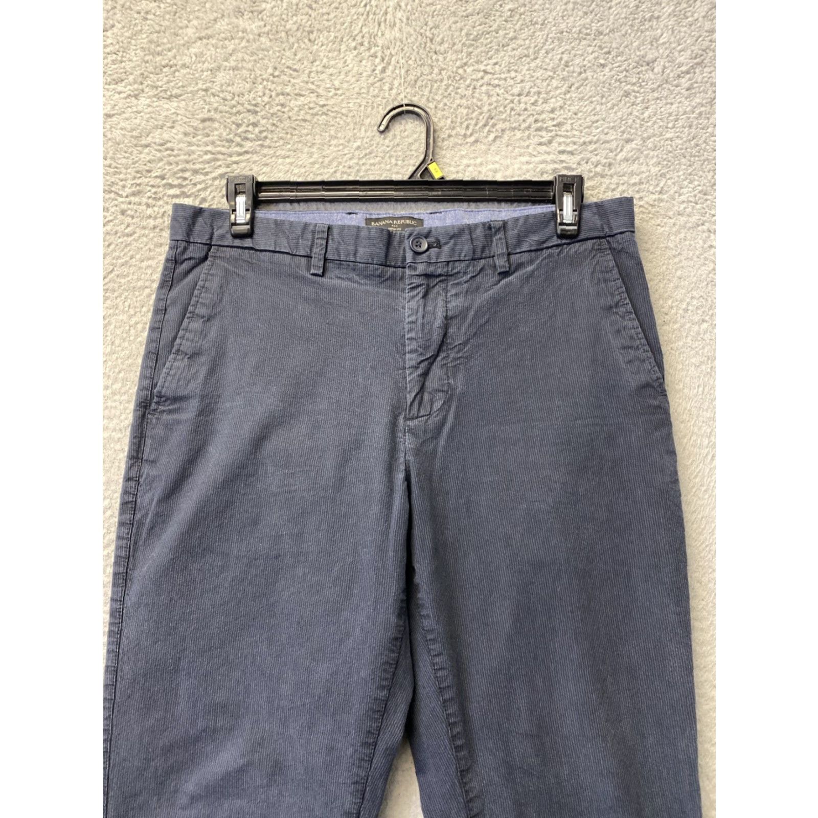 Banana Republic Banana Republic Men's Casual Pants Chino Dark Gray Aiden Fit 34x32 Skinny Modern 5-Pocket Belt Loops Flat Front Size US 34 / EU 50 - 2 Thumbnail