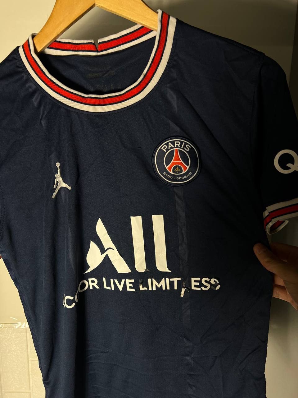 Nike VINTAGE NIKE JORDAN FC PSG PARIS FRANCE SOCCER JERSEY Y2K Size US S / EU 44-46 / 1 - 5 Thumbnail